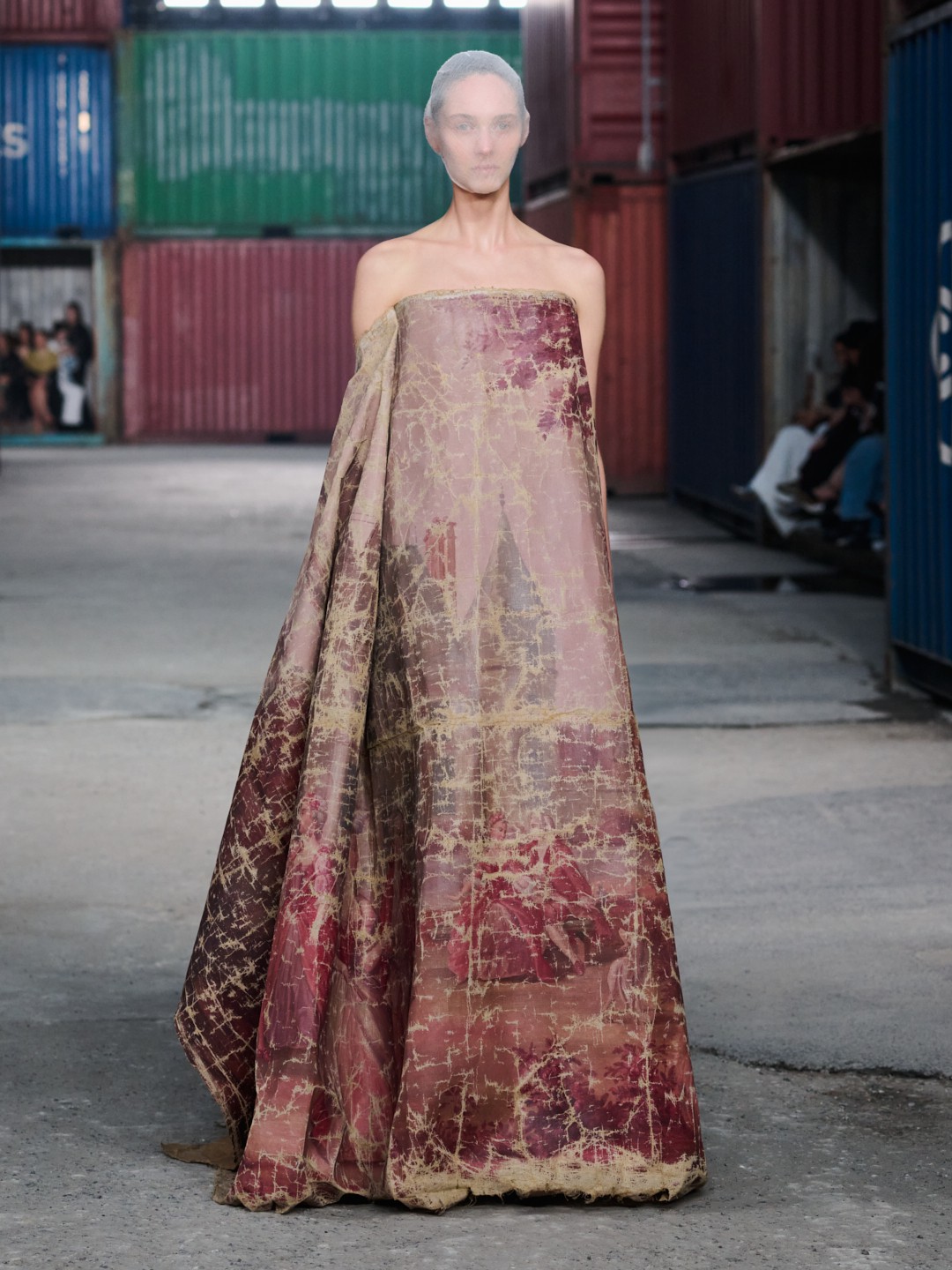 Hinh anh Maison Margiela FW26 tại Shanghai: Tầm nhìn "dân chủ" của Glenn Martens dành cho thời trang xa xỉ 2