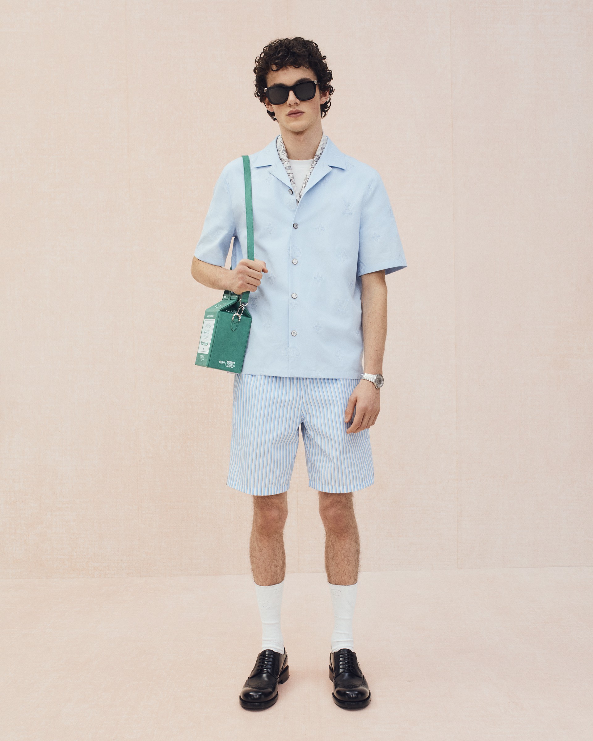 Hinh anh Louis Vuitton Pre-Fall 2026: Một lát cắt New York qua lăng kính Pharrell Williams 8