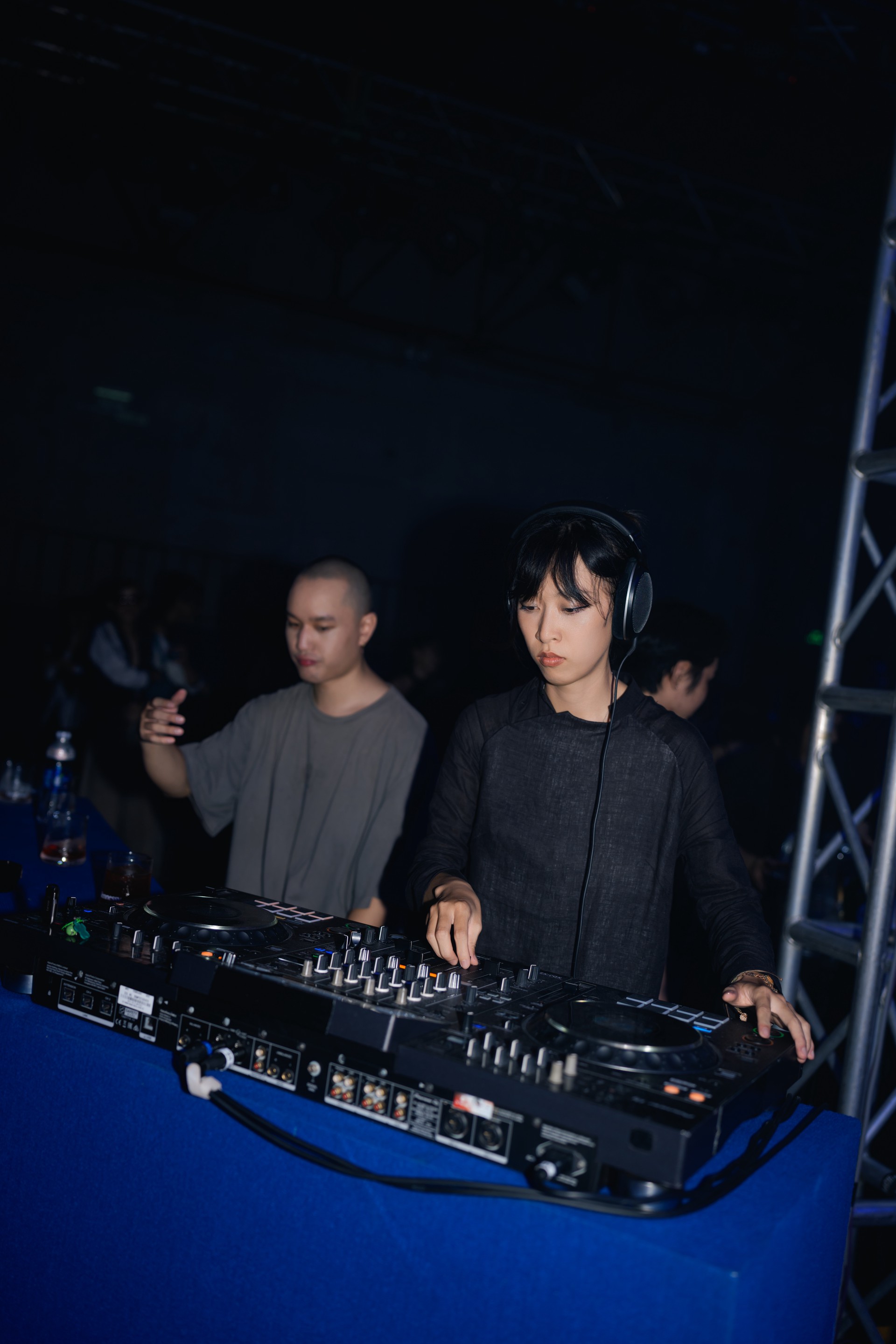 Hinh anh Rue Miche Annual Runway 2026: “Kinh tế trải nghiệm" trở thành kim chỉ nam cho thời trang nội địa 7