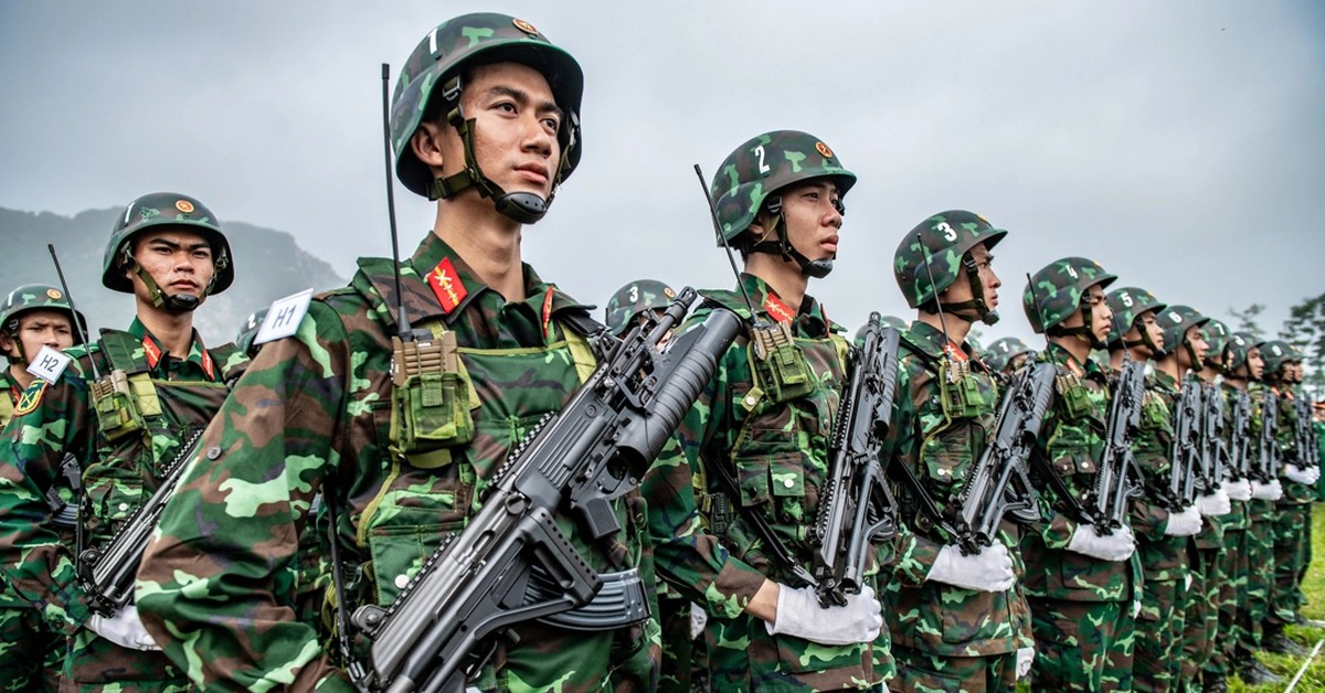 Hinh anh Gabadin: Nhân chứng tĩnh lặng đi cùng người lính suốt những cuộc hành quân 11