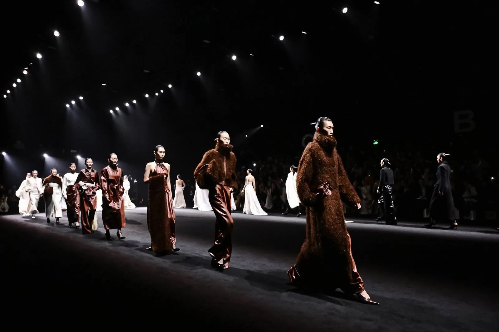 Hinh anh Đọc thêm: 10