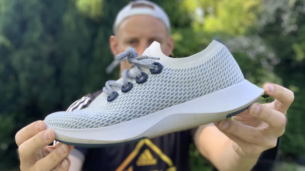Hinh anh Sau cú sụp đổ tỷ đô, Allbirds chọn AI để viết lại tương lai 4