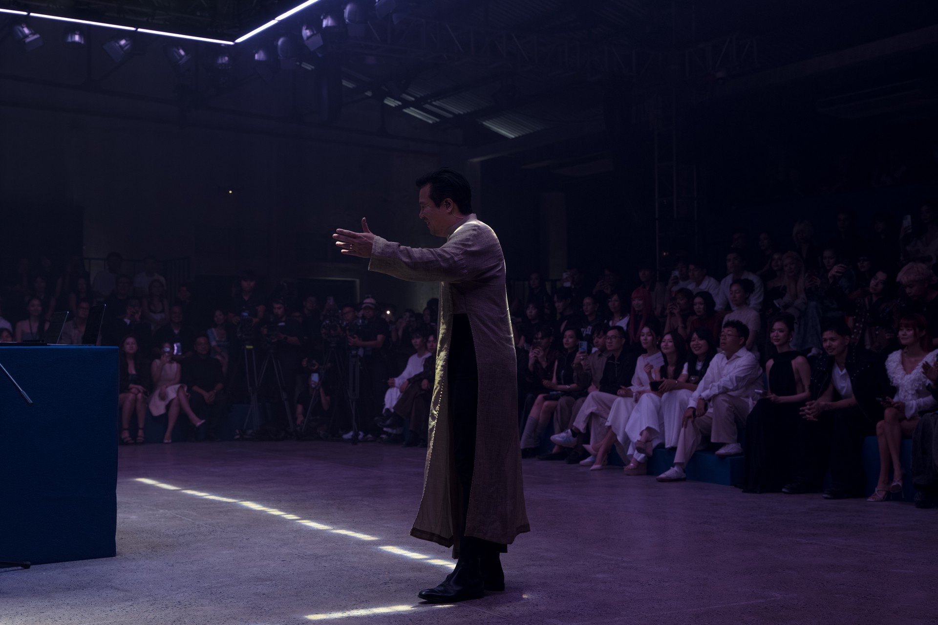 Hinh anh Rue Miche Annual Runway 2026: “Kinh tế trải nghiệm" trở thành kim chỉ nam cho thời trang nội địa 5