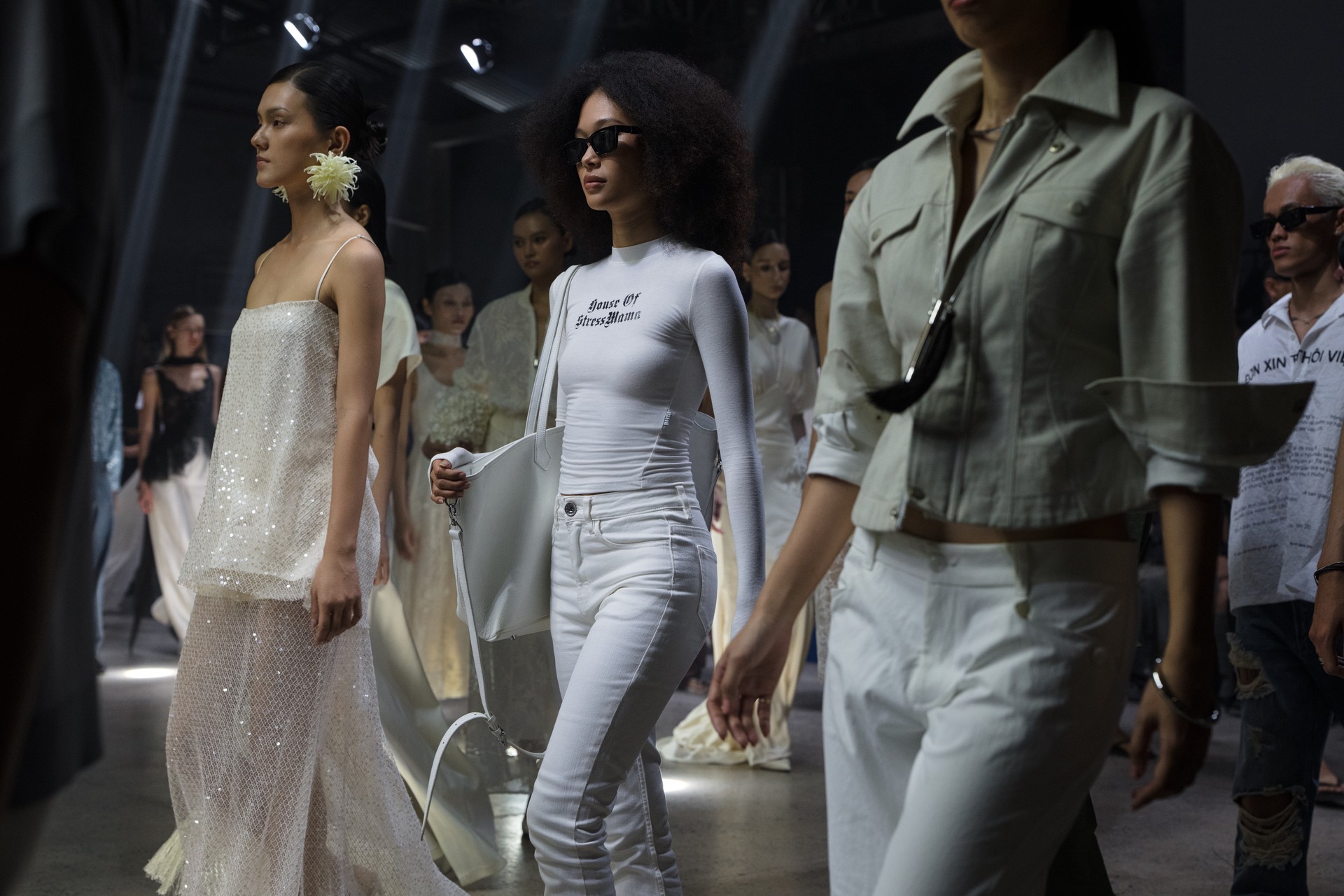 Hinh anh Rue Miche Annual Runway 2026: “Kinh tế trải nghiệm" trở thành kim chỉ nam cho thời trang nội địa 28