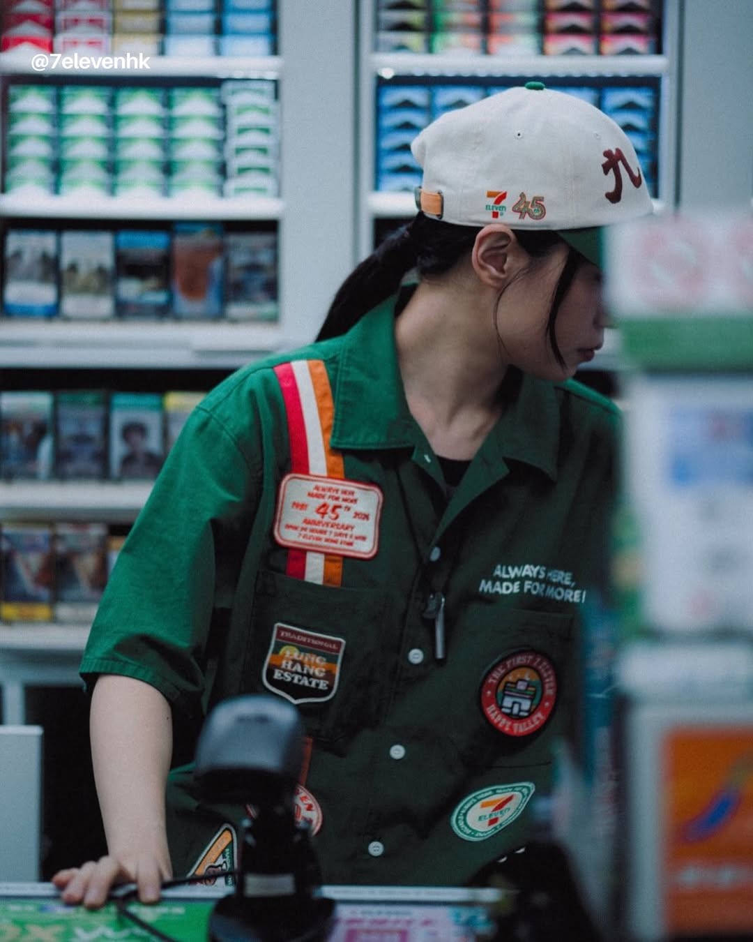 Hinh anh 7-Eleven lấn sân thời trang 2