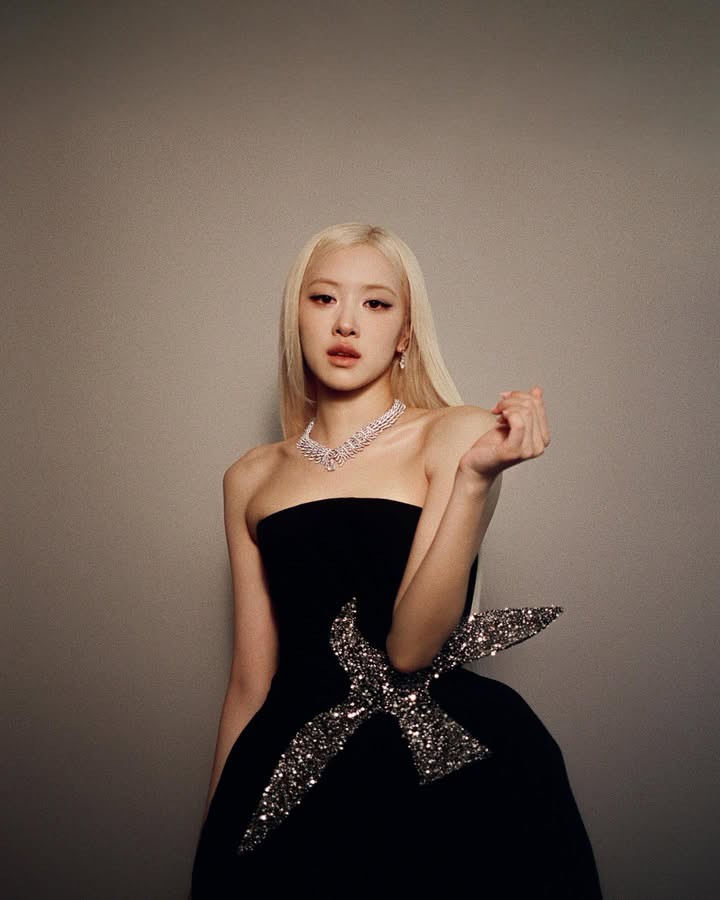 Hinh anh Thương hiệu phủ sóng dày đặc tại Met Gala gọi tên Saint Laurent? 4