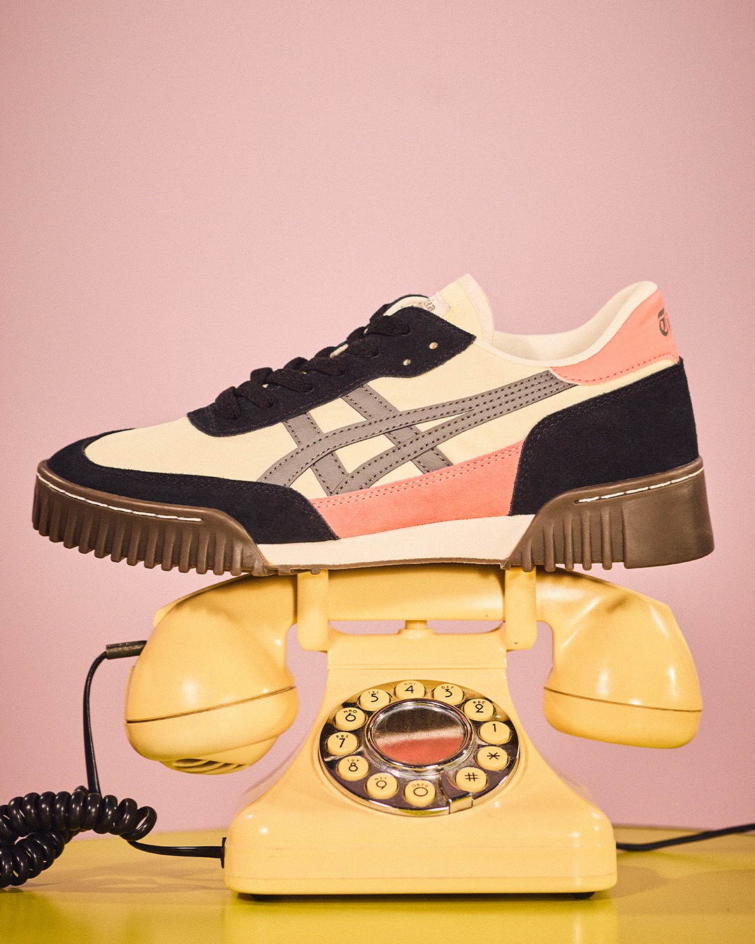 Hinh anh Onitsuka Tiger đưa tinh thần thể thao thập niên 1980 trở lại cùng ROTEMIT™ 2
