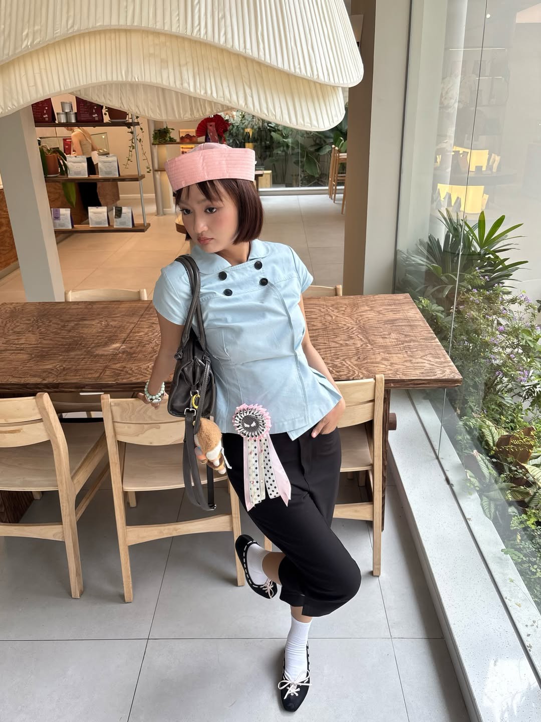 Hinh anh 5 món phụ kiện “xâm chiếm” tủ đồ hè 2026 của hội fashion influencer Việt 33