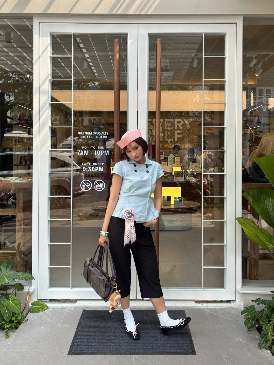 Hinh anh 5 món phụ kiện “xâm chiếm” tủ đồ hè 2026 của hội fashion influencer Việt 31