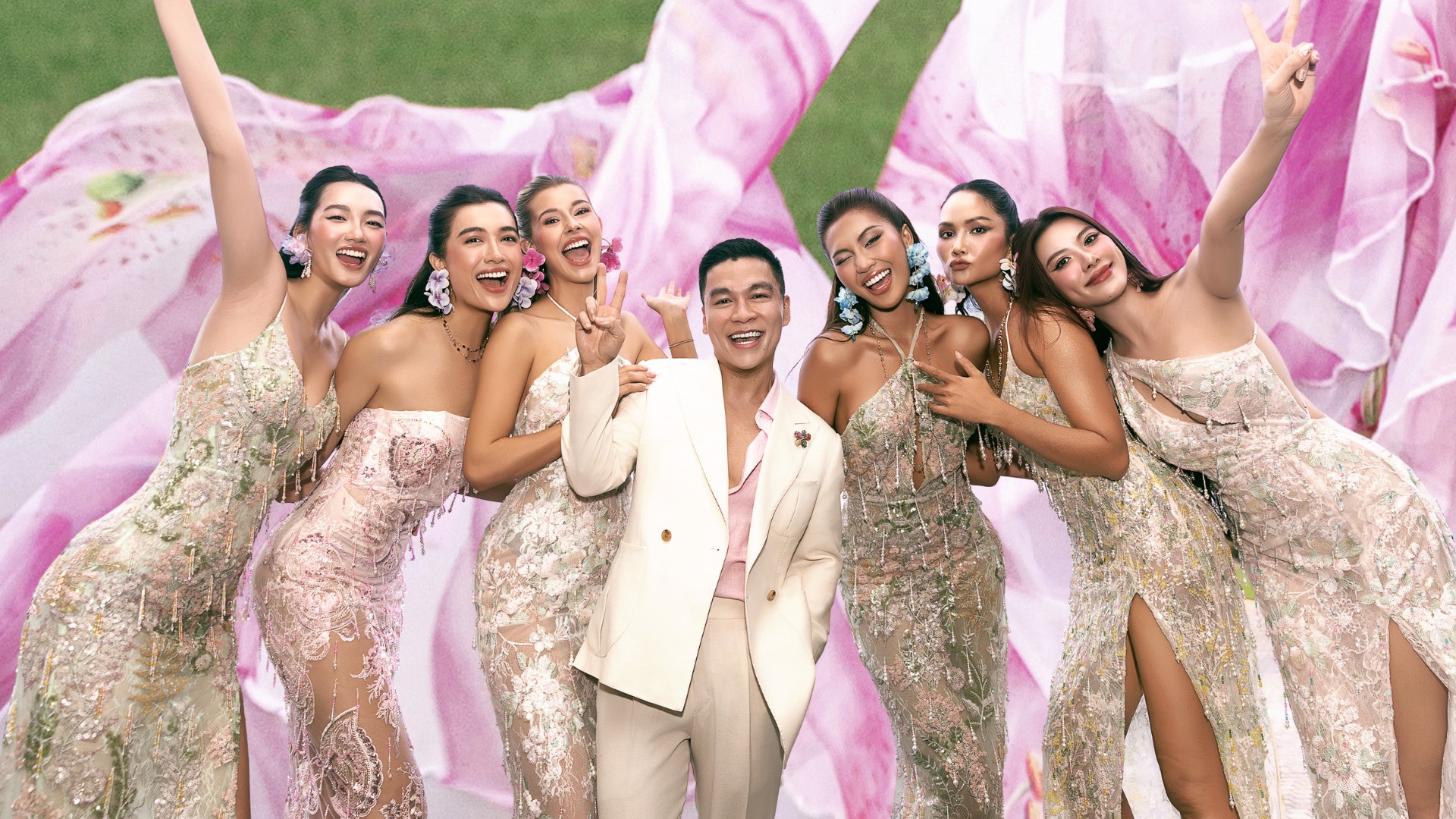 82 thiết kế “Đẩy Đưa” cùng Adrian Anh Tuấn giữa hoàng hôn Hoiana Resort & Golf