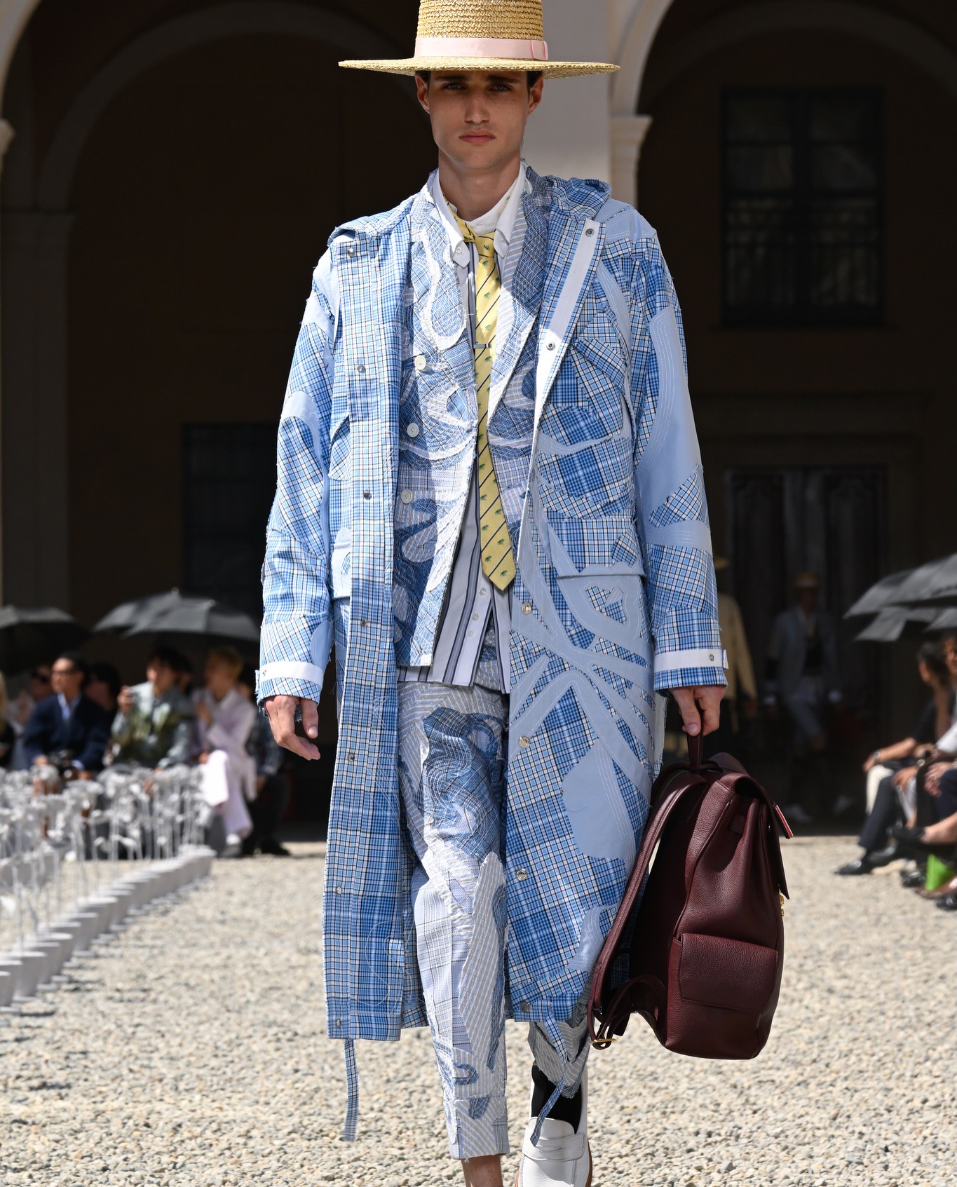 Hinh anh Milan Fashion Week Men's S/S 2027: Phản đối những thiết kế thiếu lý do tồn tại 51