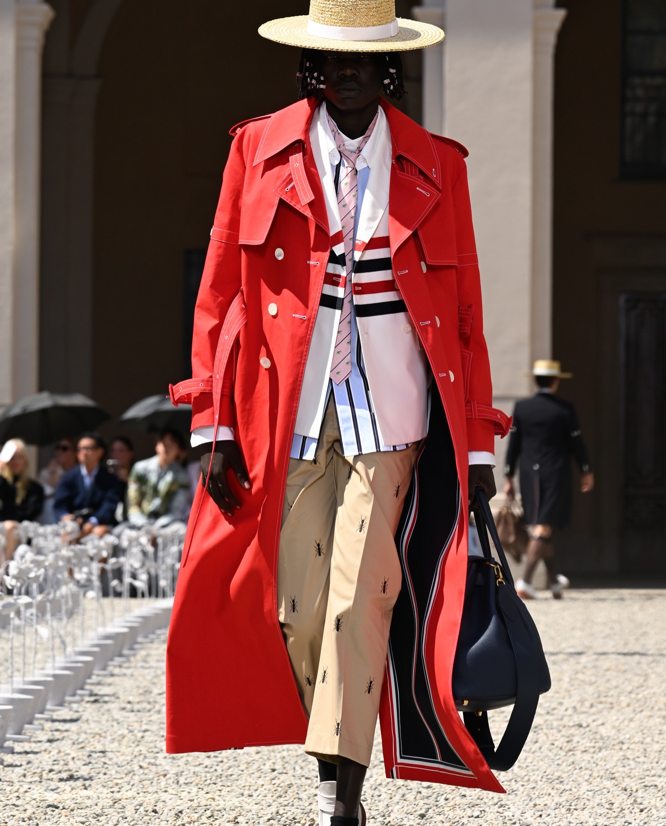 Hinh anh Milan Fashion Week Men's S/S 2027: Phản đối những thiết kế thiếu lý do tồn tại 49