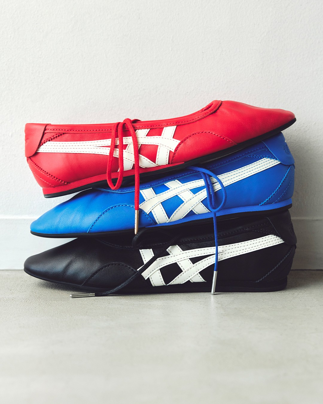 Hinh anh Onitsuka Tiger đưa balletcore hòa nhịp tinh thần thể thao trong GYMNARINA™ 6