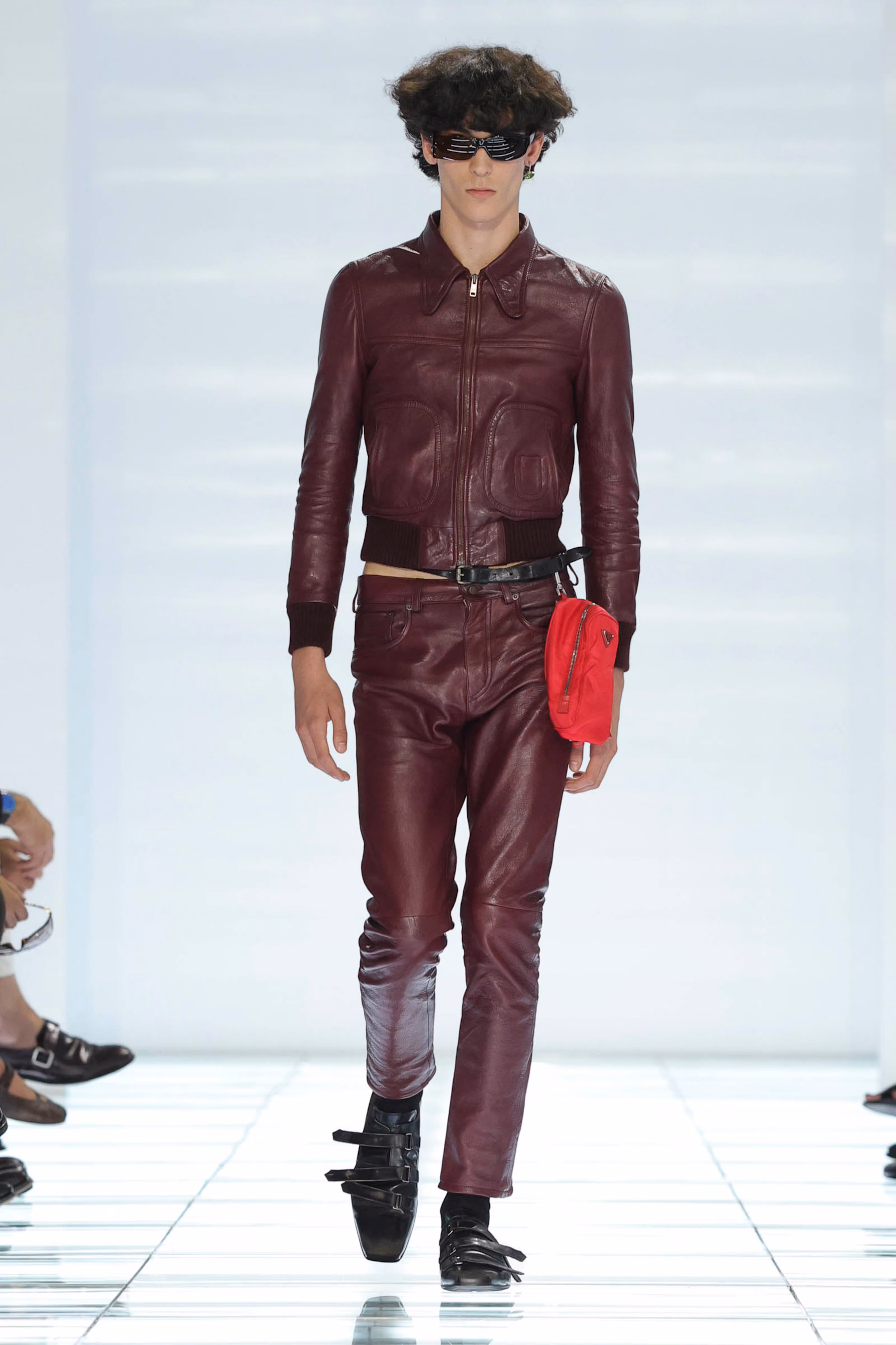 Hinh anh Milan Fashion Week Men's S/S 2027: Phản đối những thiết kế thiếu lý do tồn tại 29