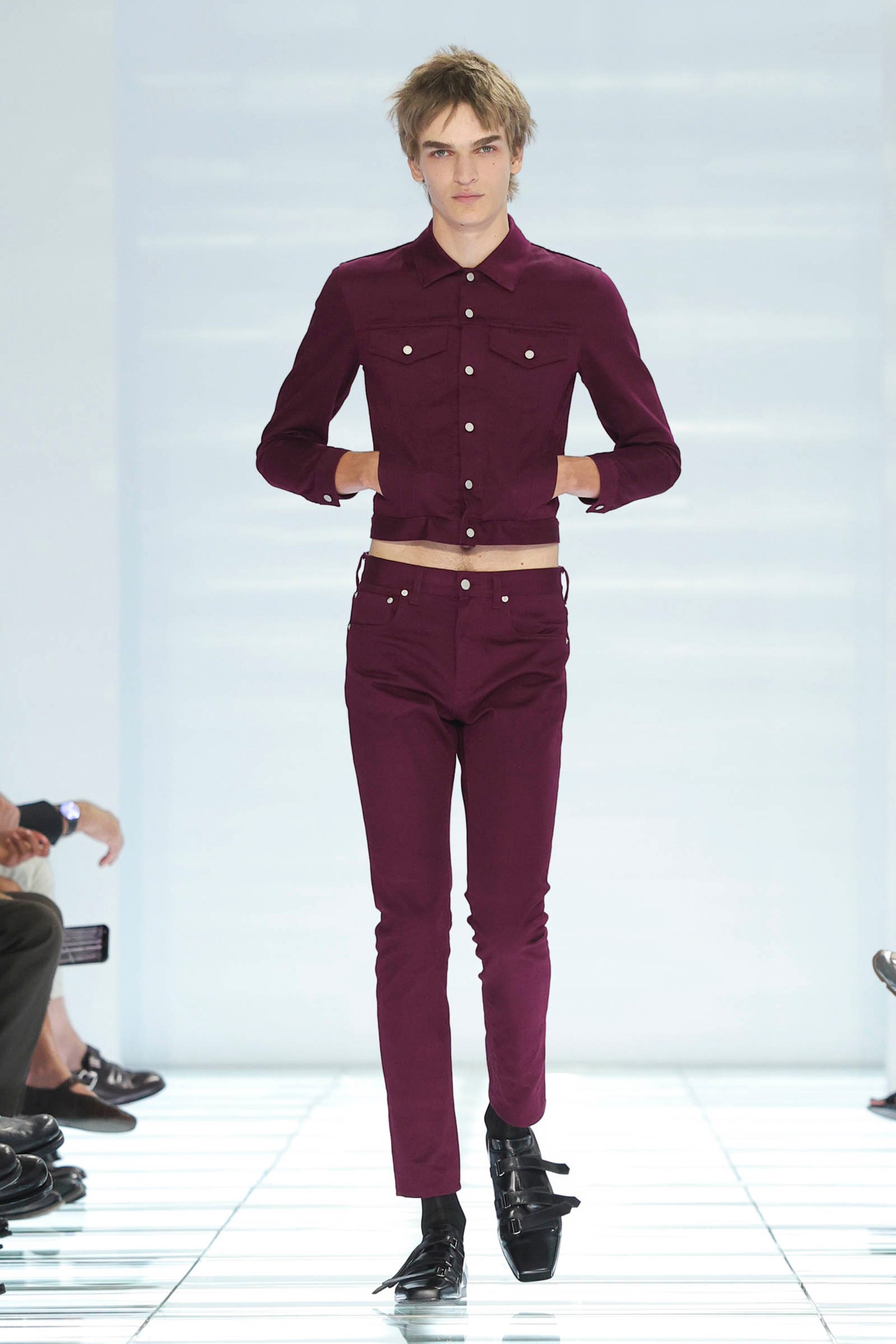 Hinh anh Triết lý “đĩa mỳ ý” trong Prada Menswear SS27 9