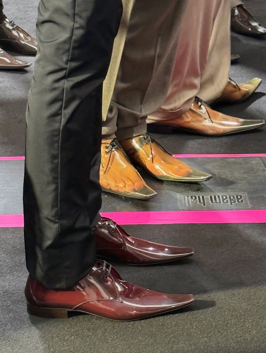 Hinh anh 6 xu hướng giày nam “khuấy đảo” Paris Men’s Fashion Week Xuân/Hè 2027 4