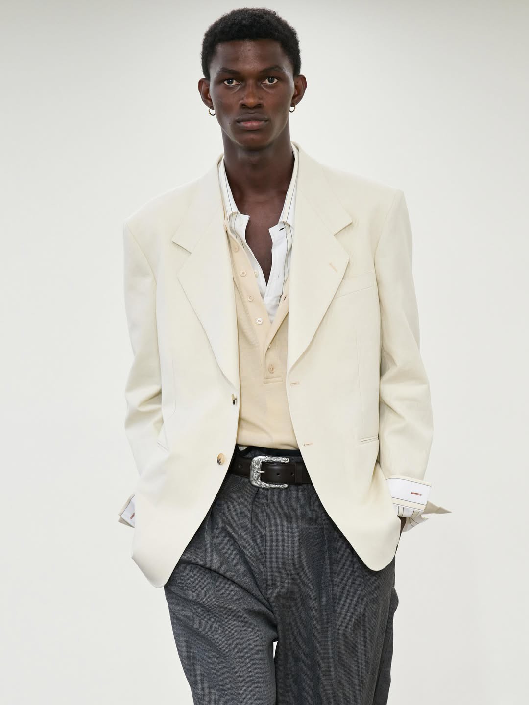 Hinh anh Milan Fashion Week Men's S/S 2027: Phản đối những thiết kế thiếu lý do tồn tại 85