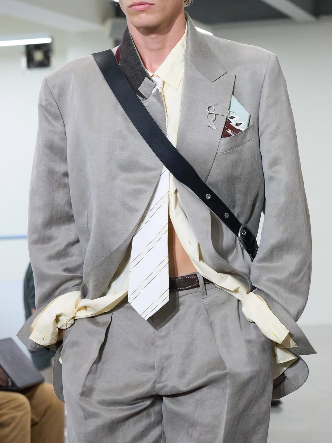 Hinh anh Milan Fashion Week Men's S/S 2027: Phản đối những thiết kế thiếu lý do tồn tại 83