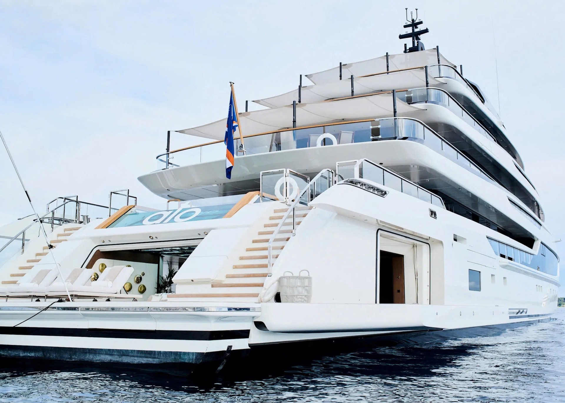 Hinh anh 5 khoảnh khắc thời trang ấn tượng tại Giải Đua xe công thức 1 Monaco 2026 11