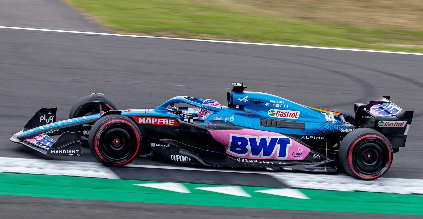 Hinh anh Gucci Racing tăng tốc cùng Formula 1 trên đường đua thể thao 5