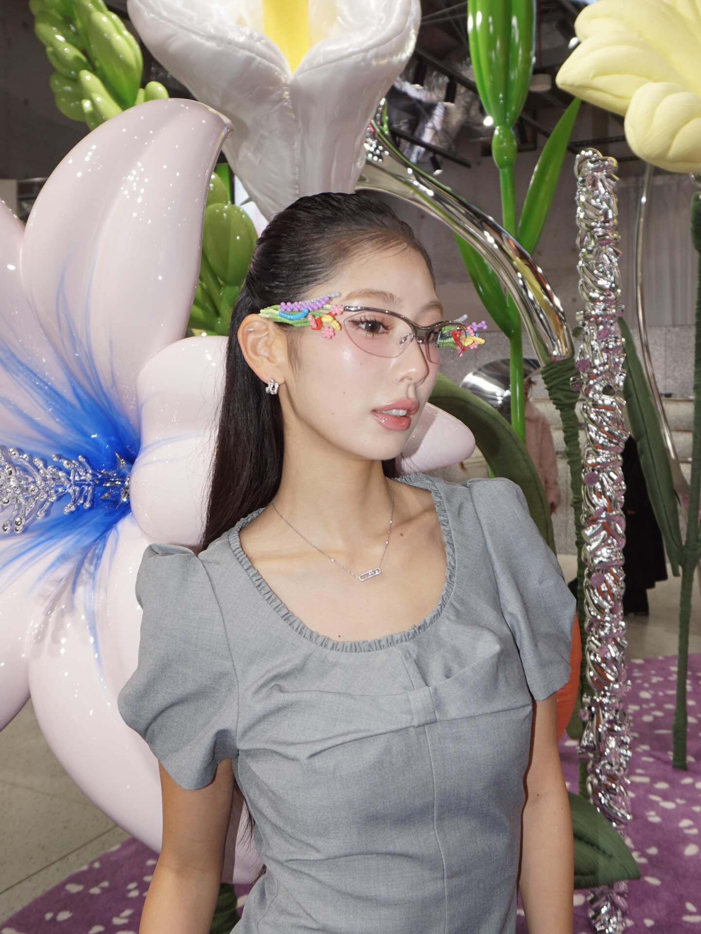 Hinh anh Những cú bắt tay xuyên biên giới 3