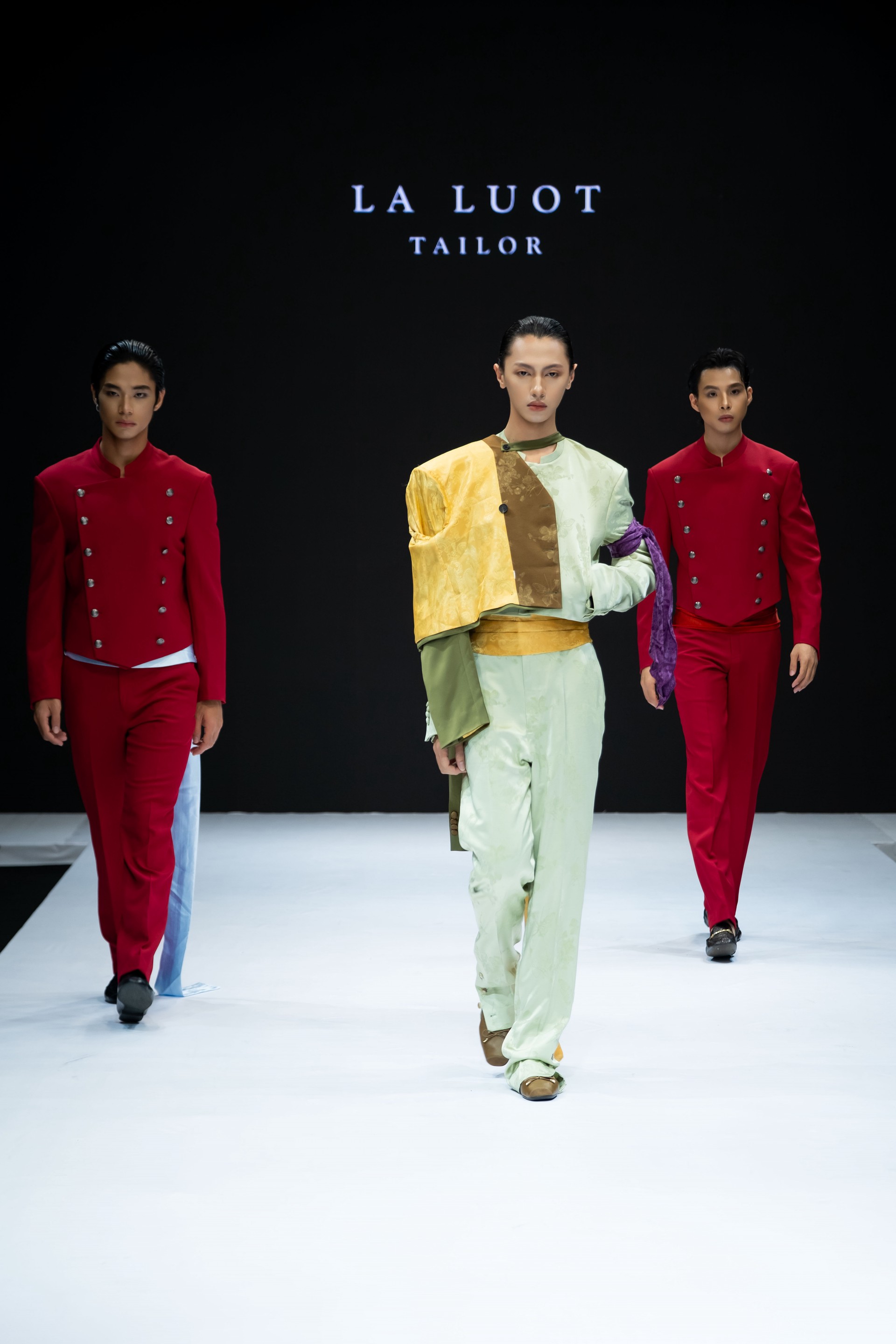 Hinh anh La Luot Tailor, DOCBAN, THE SOUL và tuyên ngôn tự do tại Saigon Fashion Runway 16