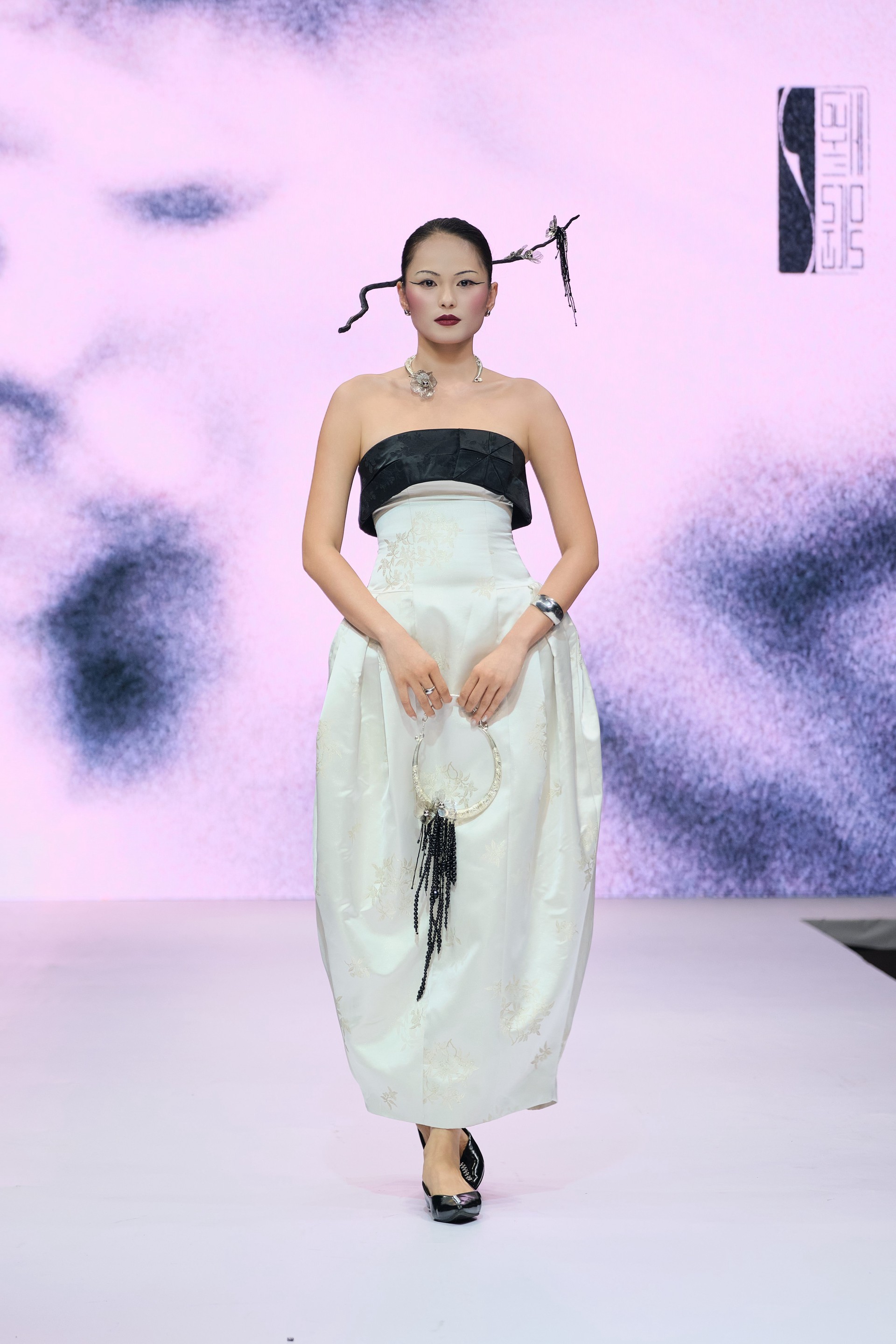 Hinh anh Saigon Fashion Runway: Dấu ấn mùa đầu tiên 16