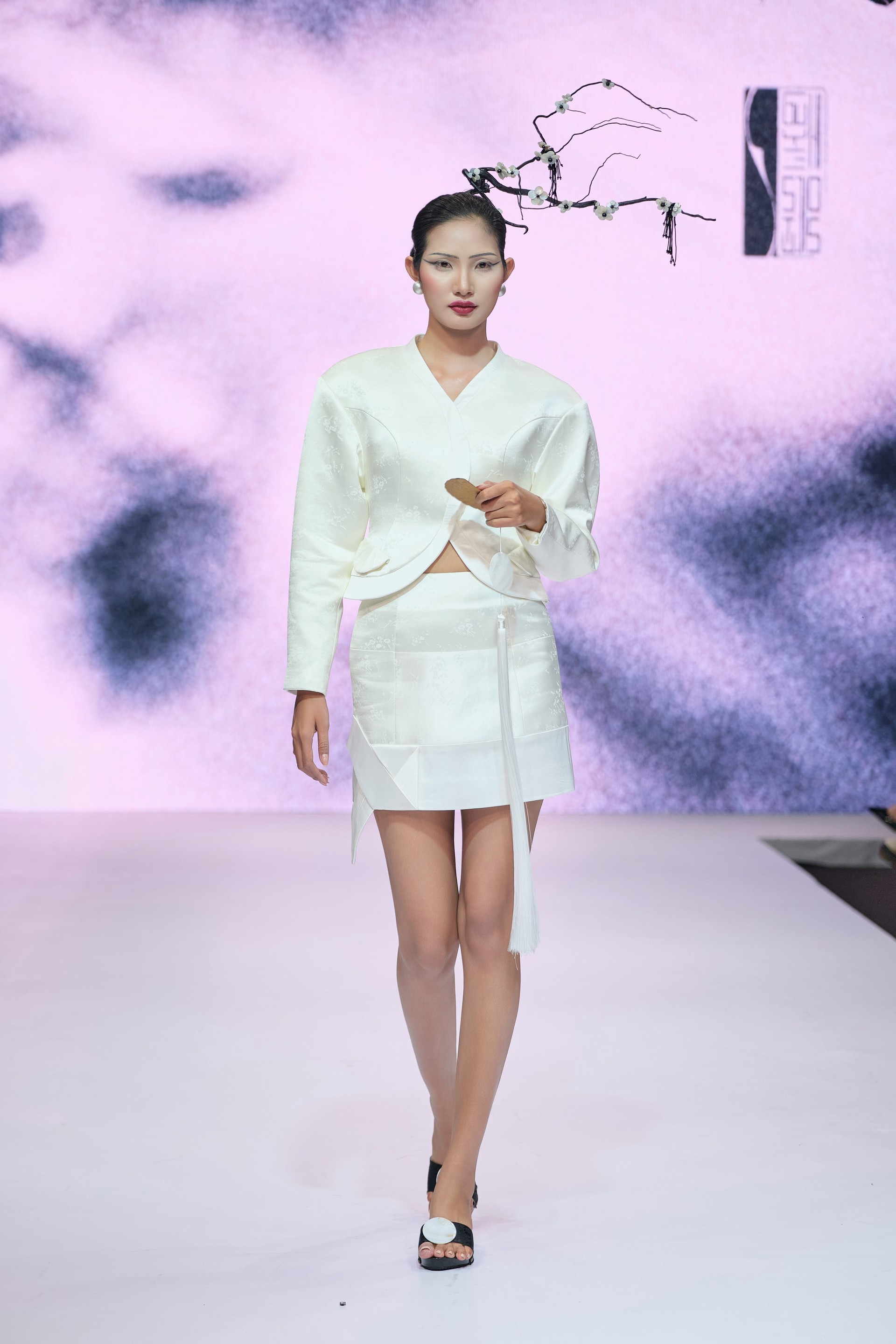 Hinh anh Saigon Fashion Runway: Dấu ấn mùa đầu tiên 18