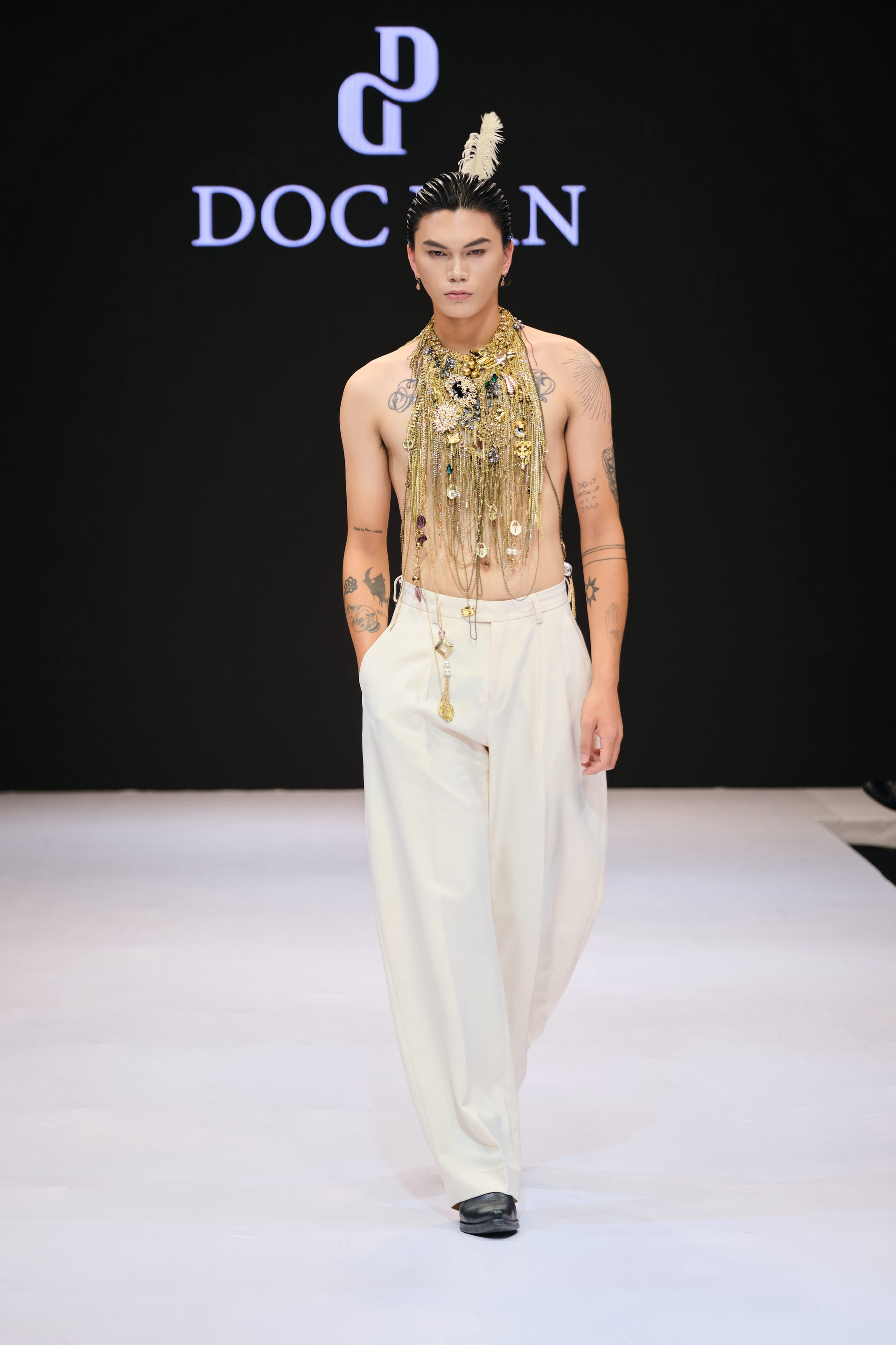 Hinh anh Saigon Fashion Runway: Dấu ấn mùa đầu tiên 25