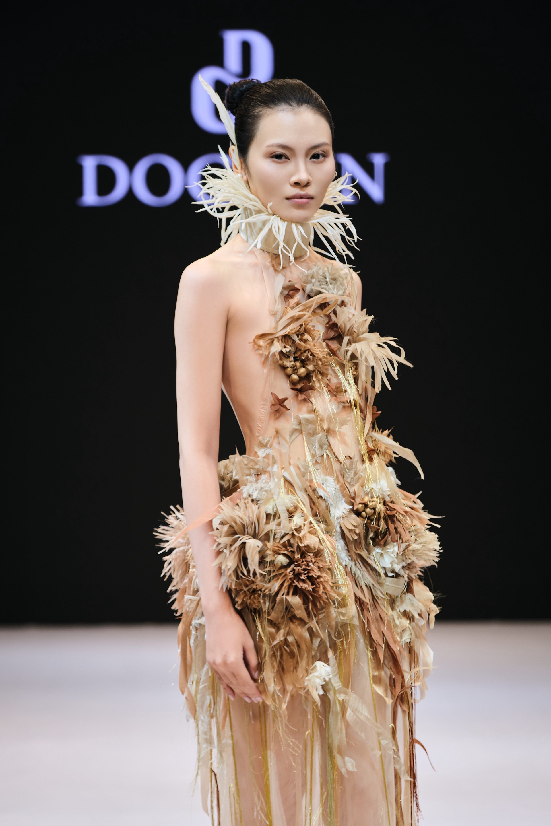 Hinh anh Saigon Fashion Runway: Dấu ấn mùa đầu tiên 24