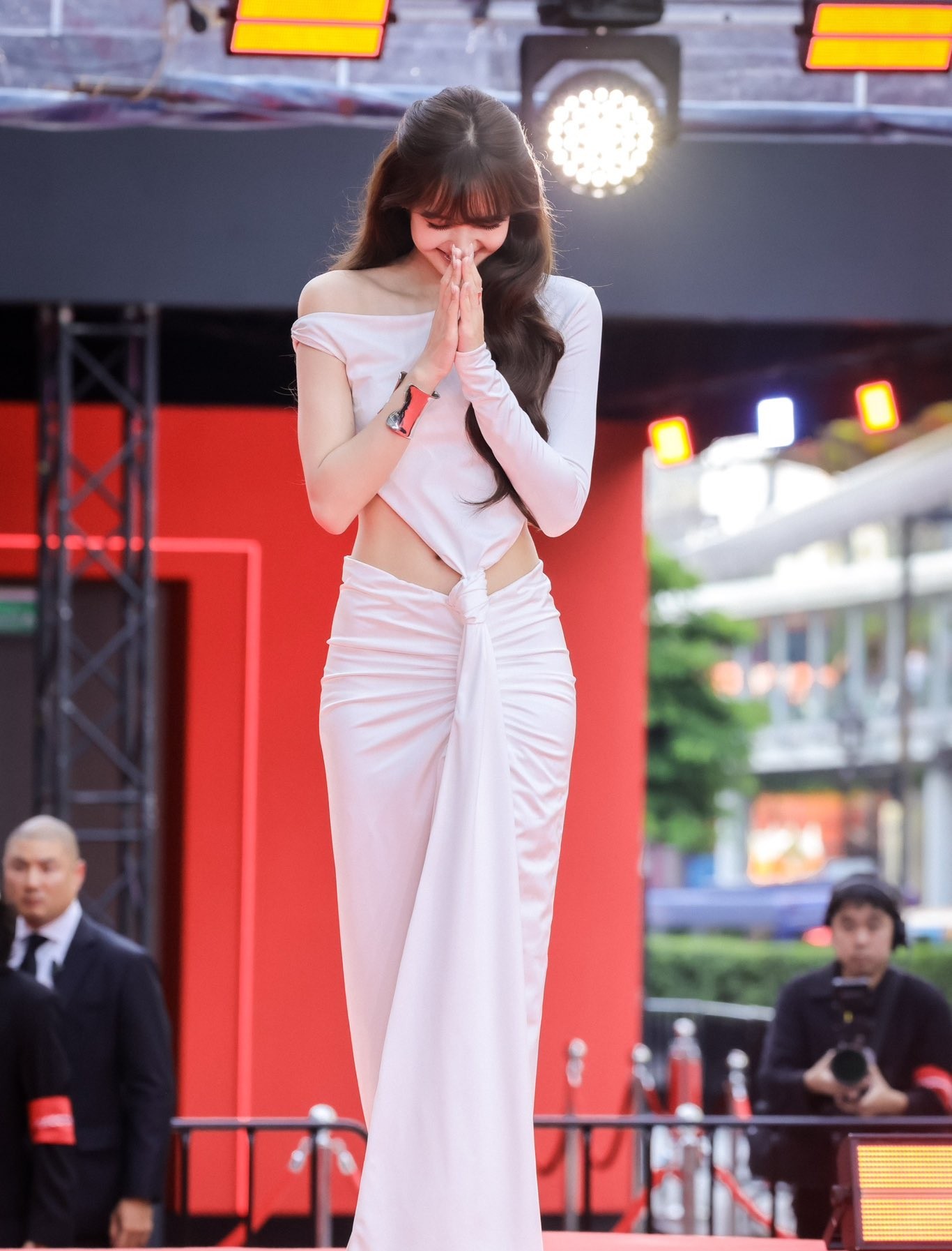 Hinh anh Lisa viết tiếp mối duyên với FANCì CLUB tại SHISEIDO ULTIMUNE Studio 3