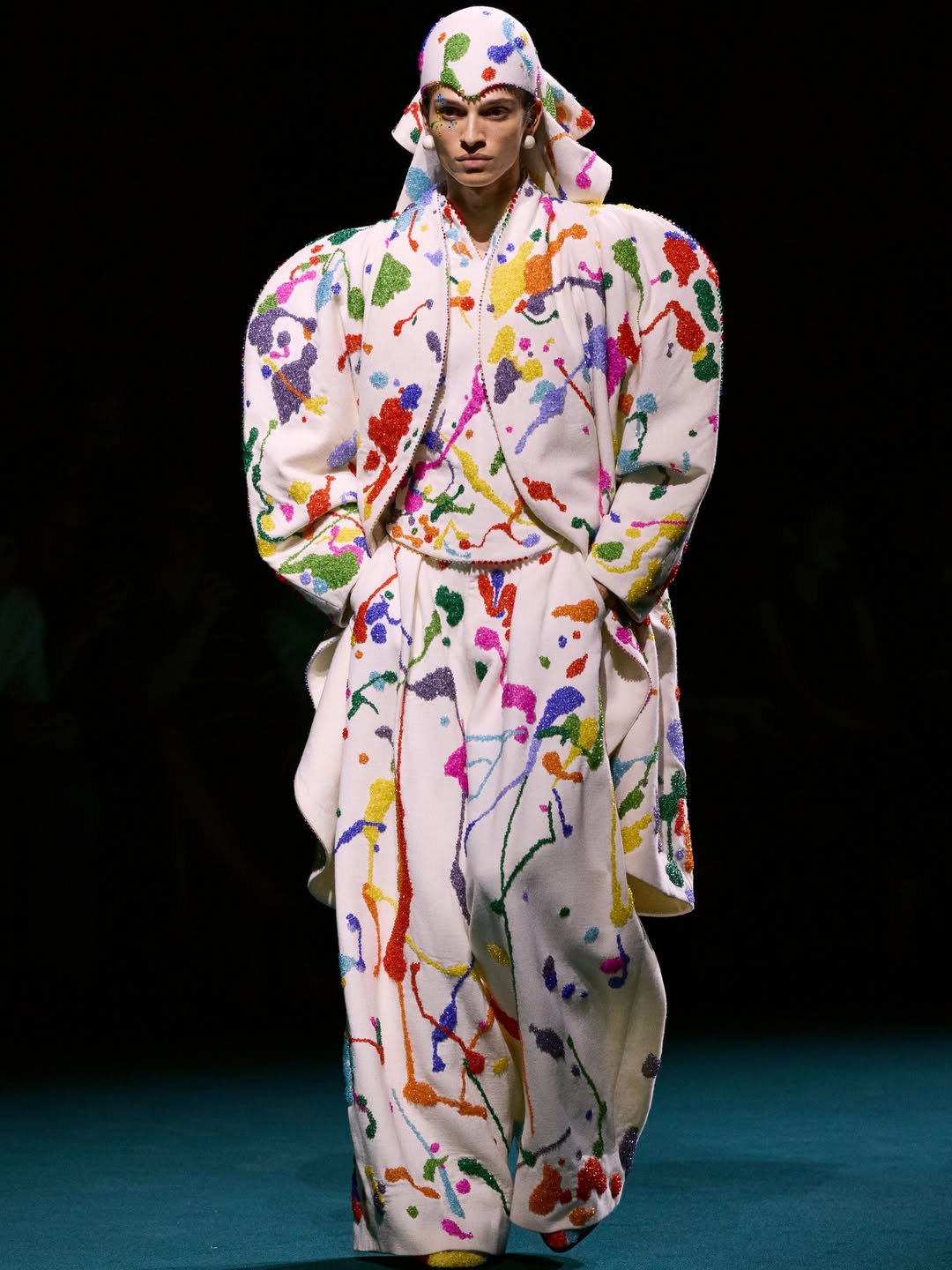 Hinh anh Robert Wun đưa “đứa trẻ bên trong” lên sàn diễn Haute Couture F/W 2026 5