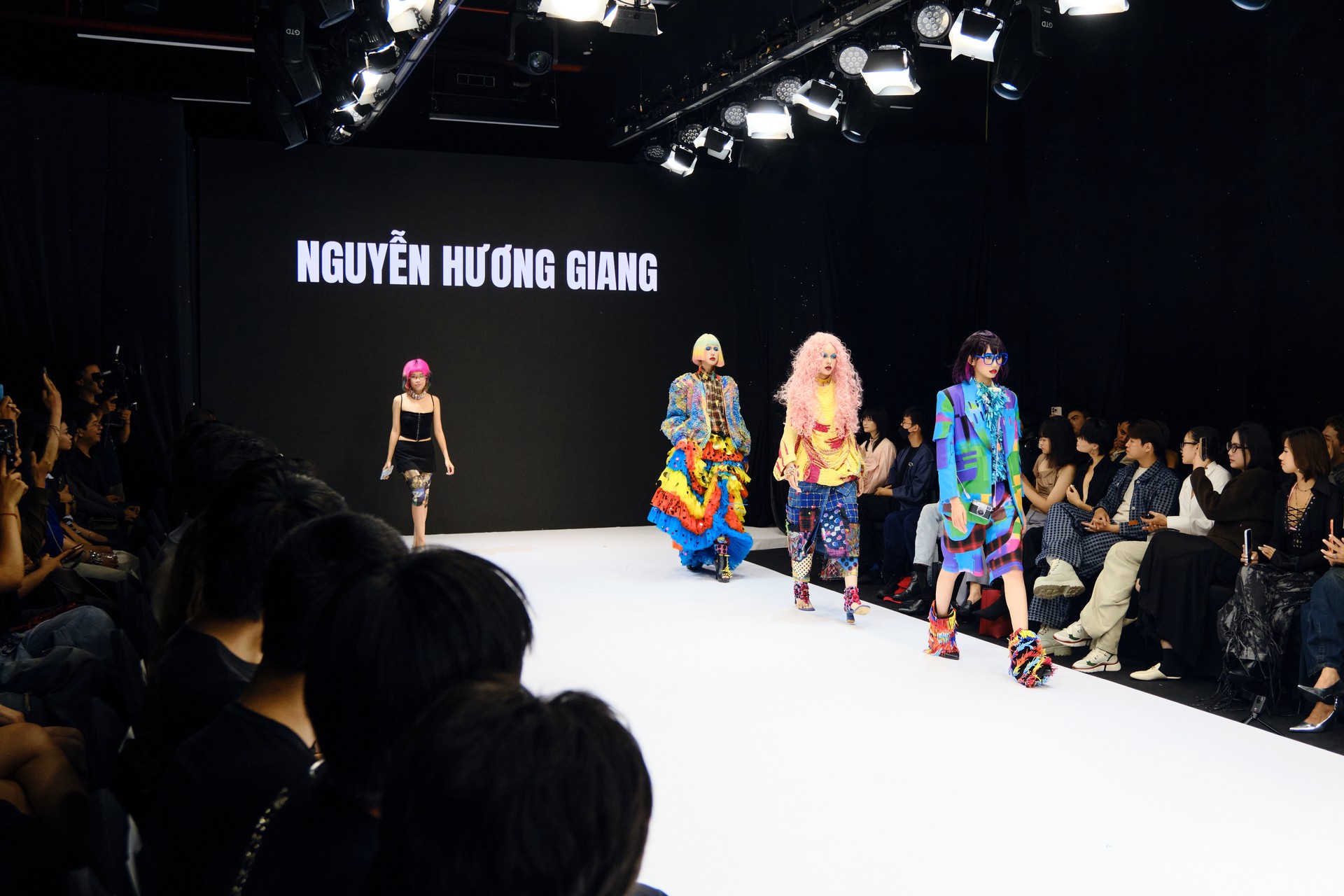 Hinh anh Saigon Fashion Runway: Dấu ấn mùa đầu tiên 40