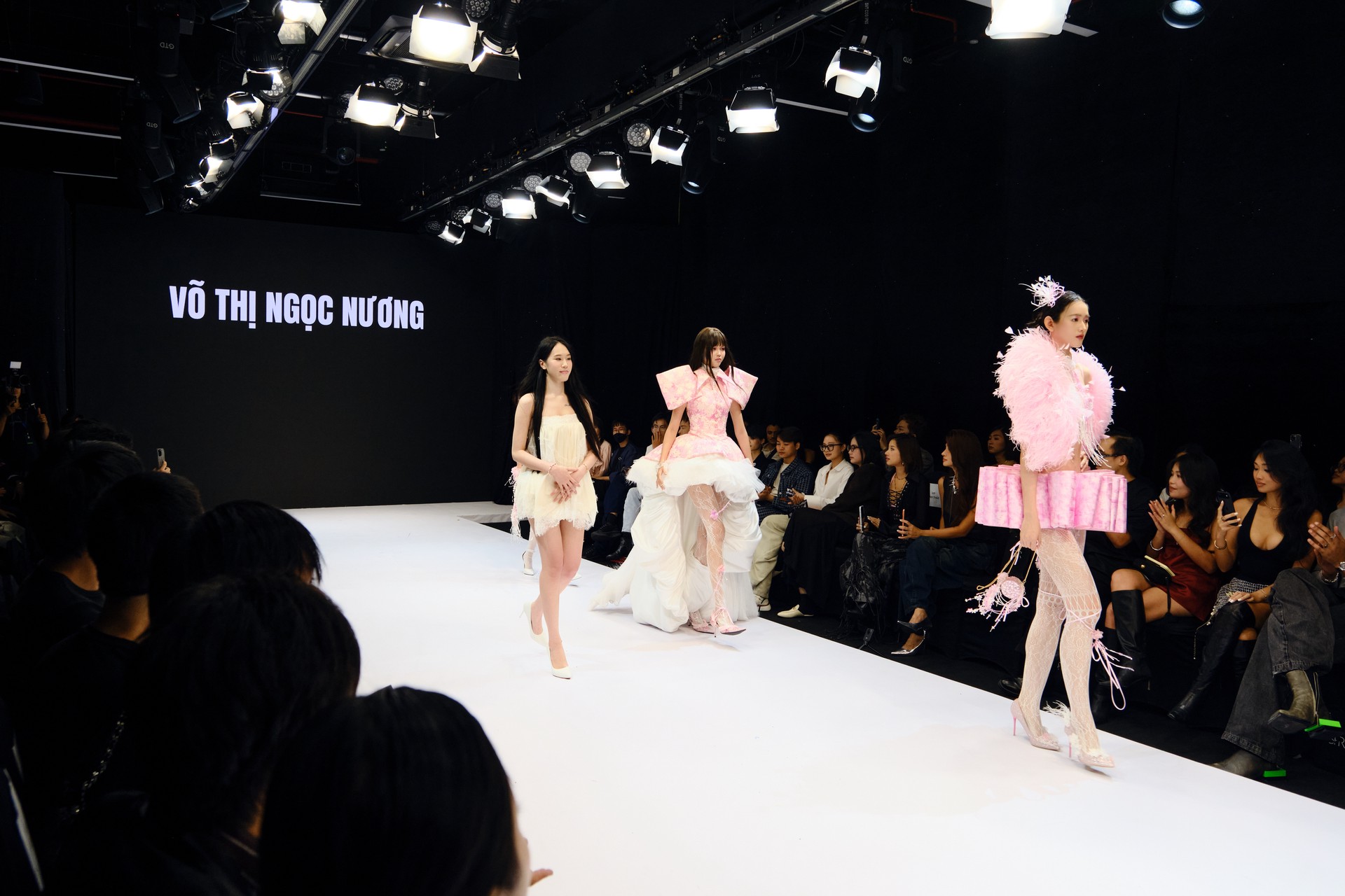 Hinh anh Saigon Fashion Runway: Dấu ấn mùa đầu tiên 41