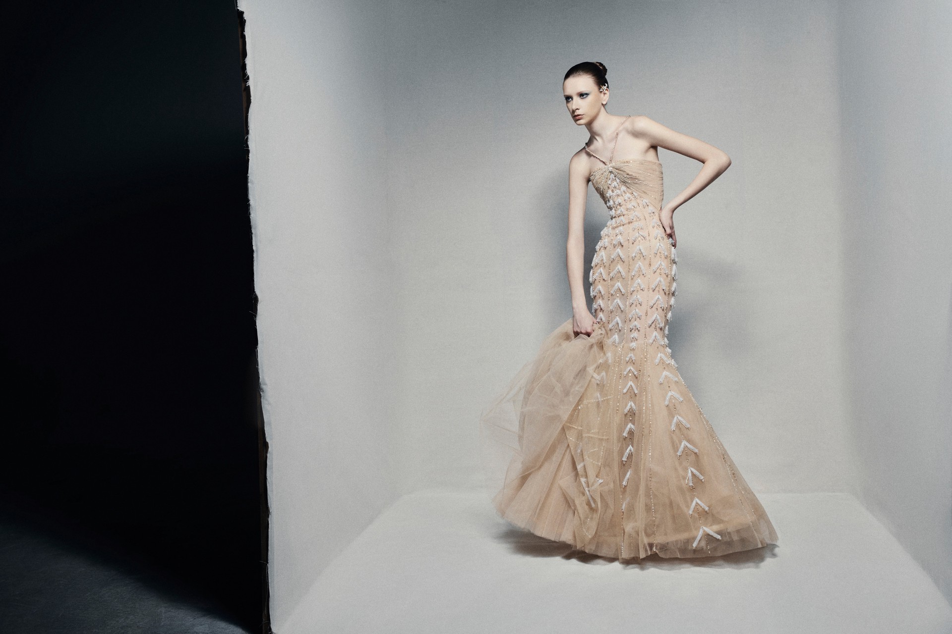Hinh anh PHAN HUY Fall/Winter 2026-2027 Couture: Vẻ đẹp giữa những ranh giới mờ ảo  8