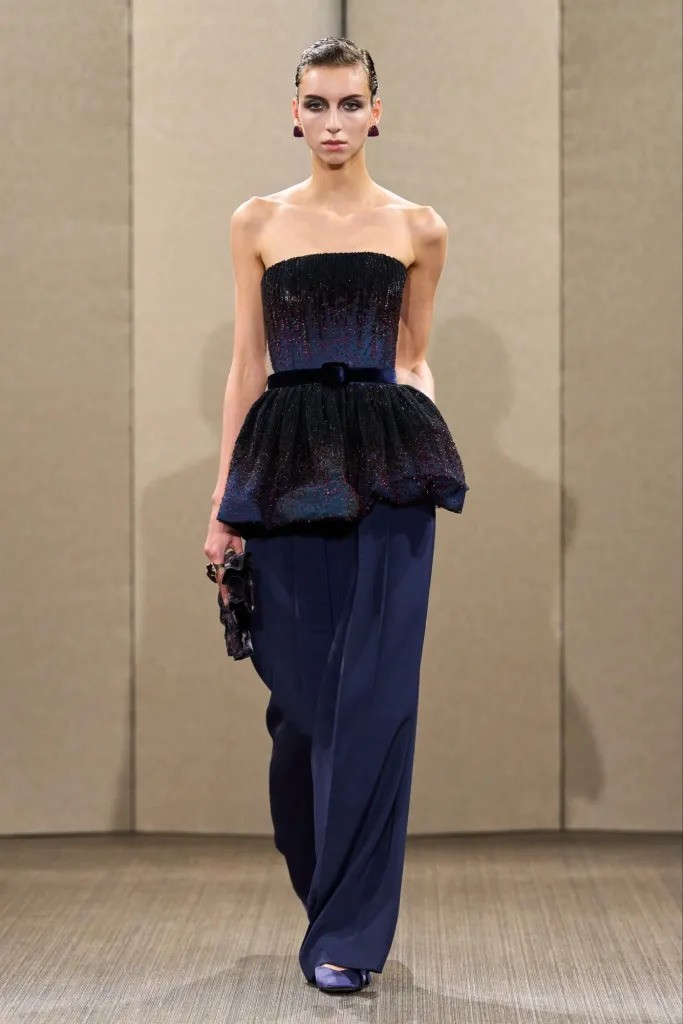 Hinh anh Giorgio Armani Privé Haute Couture FW26: Sau hoàng hôn, trời đêm lấp lánh tựa ngàn sao 23