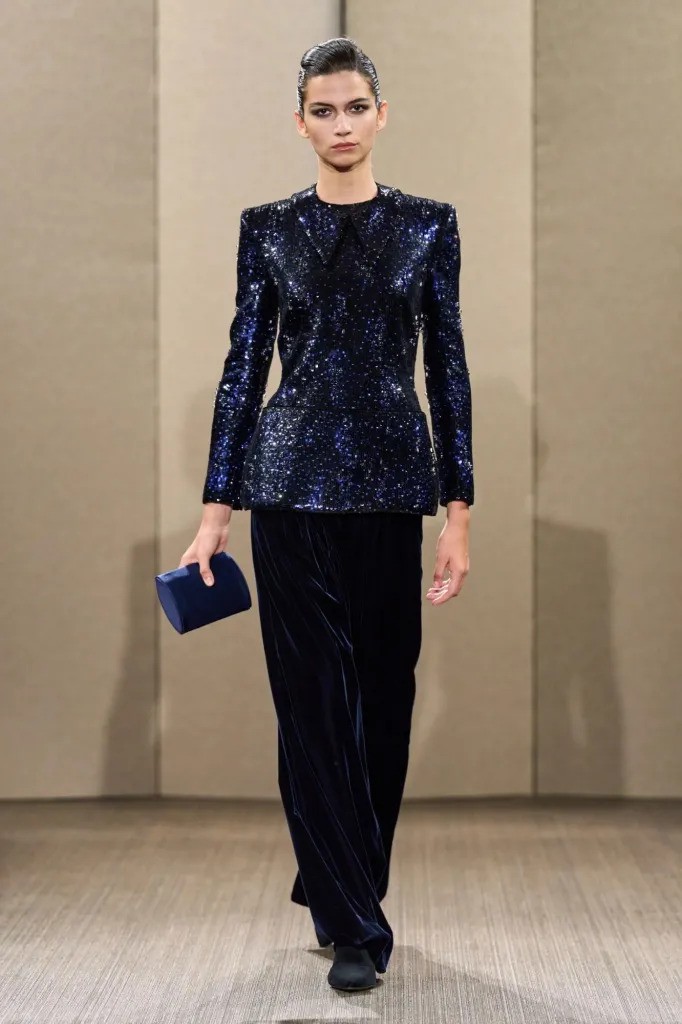 Hinh anh Giorgio Armani Privé Haute Couture FW26: Sau hoàng hôn, trời đêm lấp lánh tựa ngàn sao 19