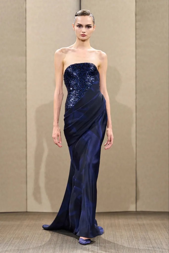 Hinh anh Giorgio Armani Privé Haute Couture FW26: Sau hoàng hôn, trời đêm lấp lánh tựa ngàn sao 37