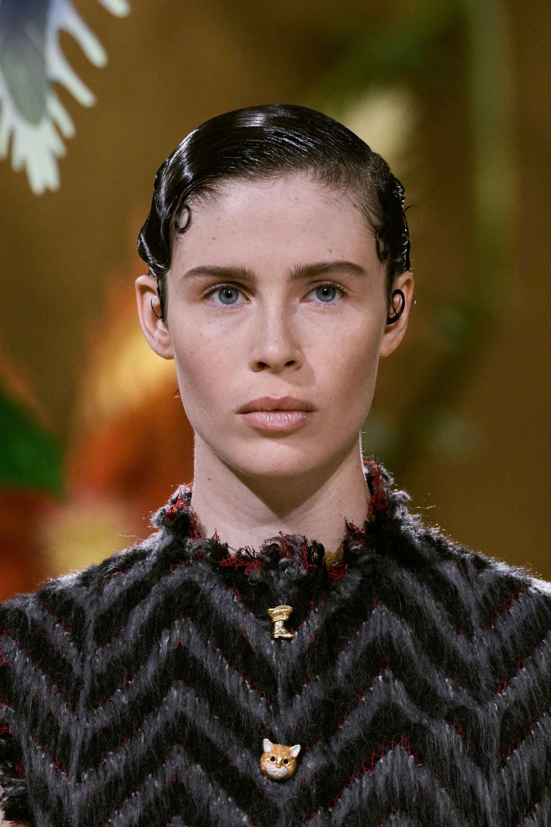 Hinh anh CHANEL Haute Couture FW26: “Kẻ mộng mơ” Matthieu Blazy kể chuyện cổ tích mang hình hài di sản  42