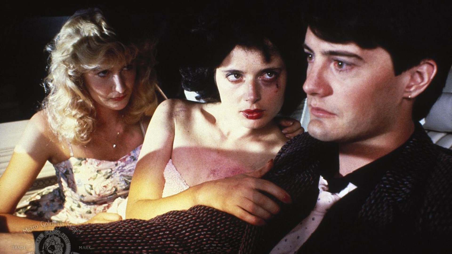 Hinh anh Vì sao thời trang mãi mê đắm vũ trụ điện ảnh của David Lynch? 9