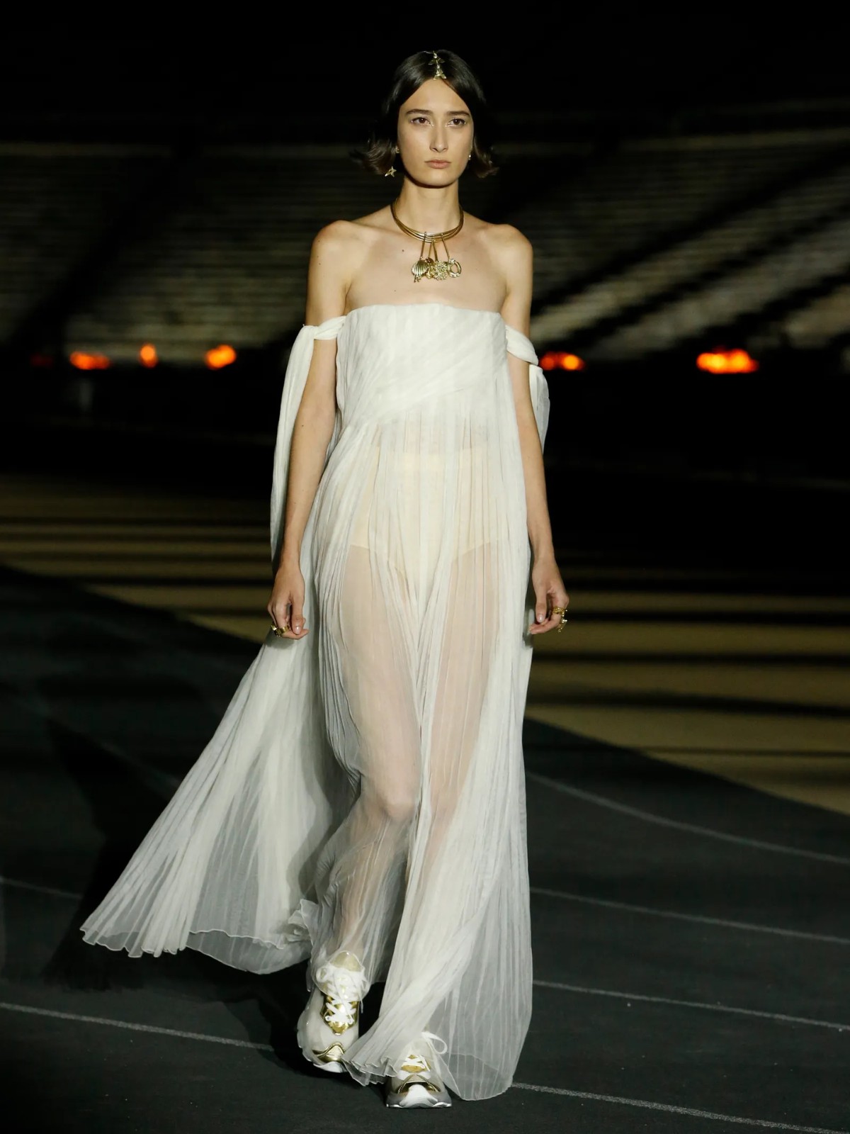 Hinh anh Greek Goddess: Nguồn cảm hứng chưa bao giờ cũ của các nhà mốt 47