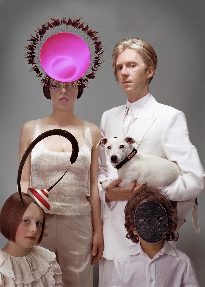 Hinh anh Isabella Blow: Những chiếc nón, biên tập viên và một nàng thơ vĩnh cữu 8