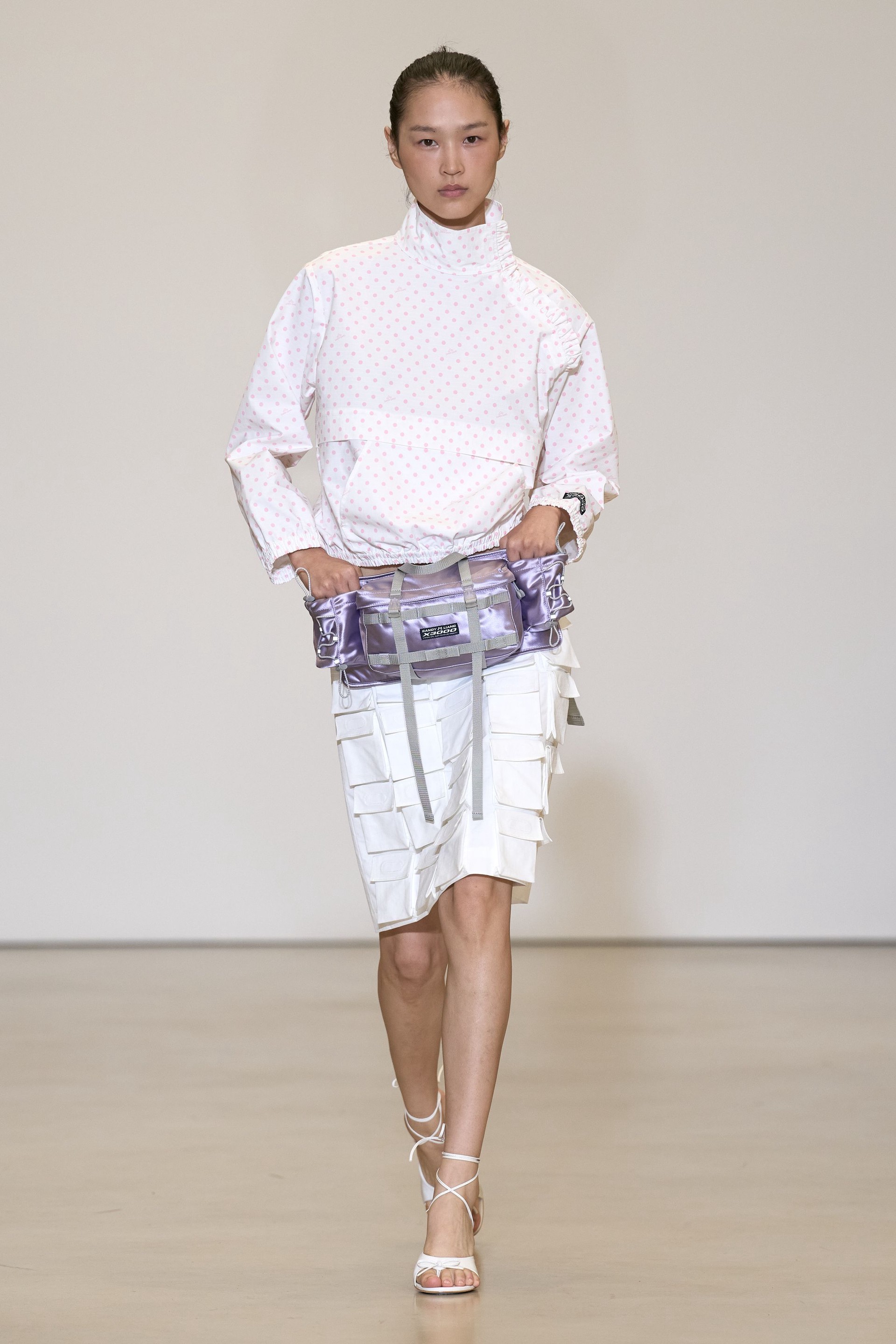 Hinh anh Xu hướng Phụ kiện NYFW Xuân Hè 2027: Lời khai từ với chủ nghĩa tối giản 20