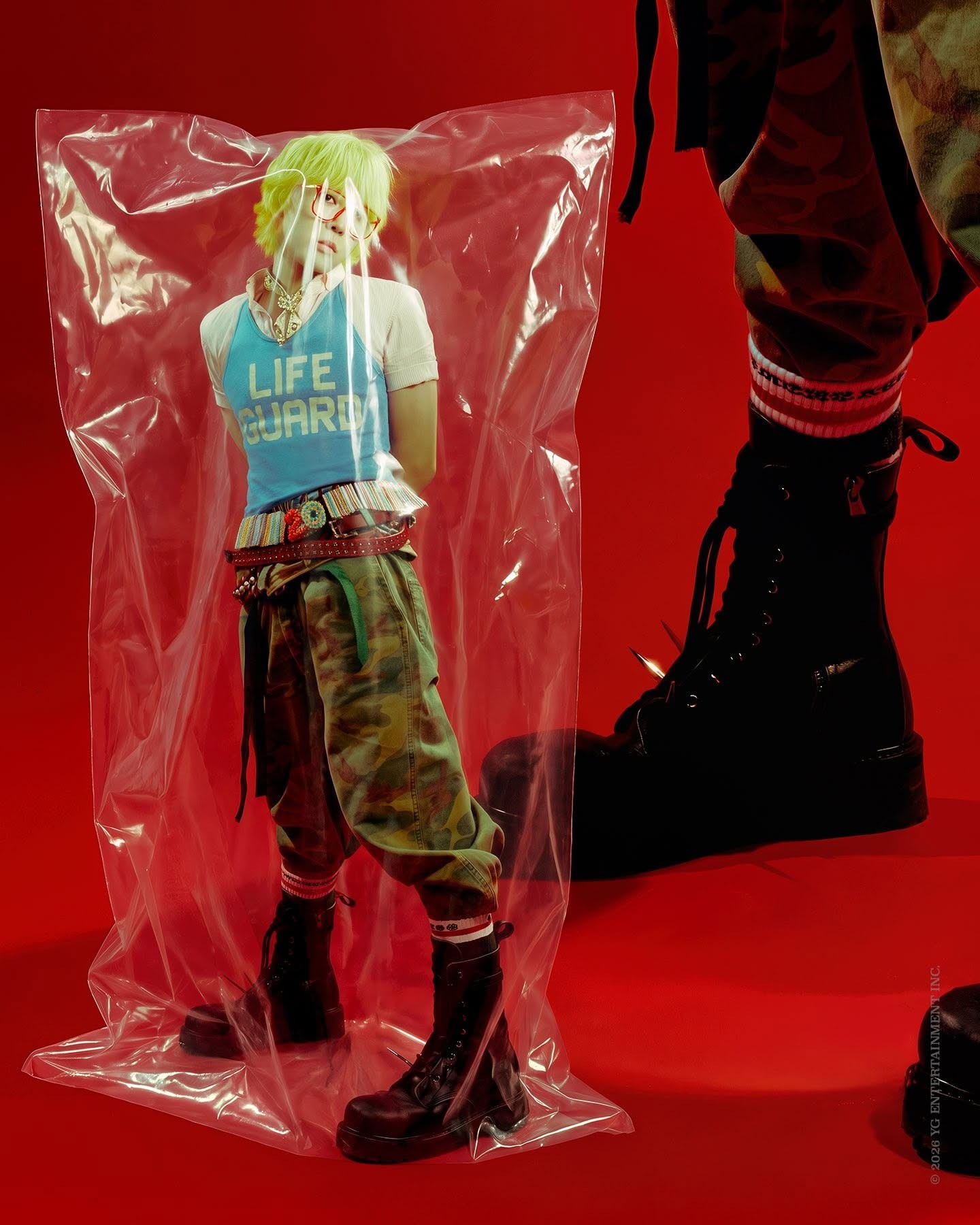 Hinh anh Phong cách Kidcore của G-Dragon trong ngày trở lại cùng BIGBANG 1