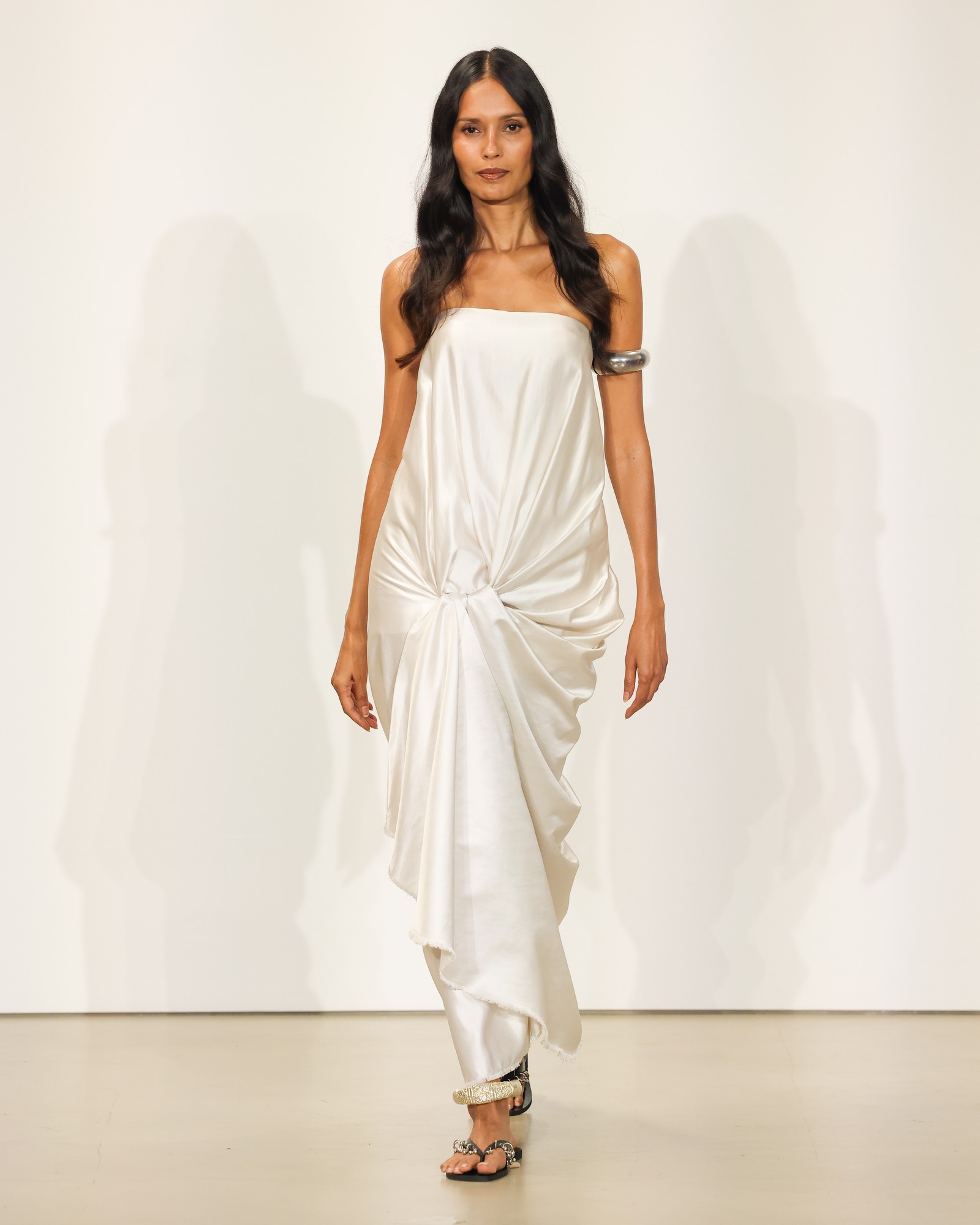 Hinh anh 5 làn sóng định hình New York Fashion Week SS27 17