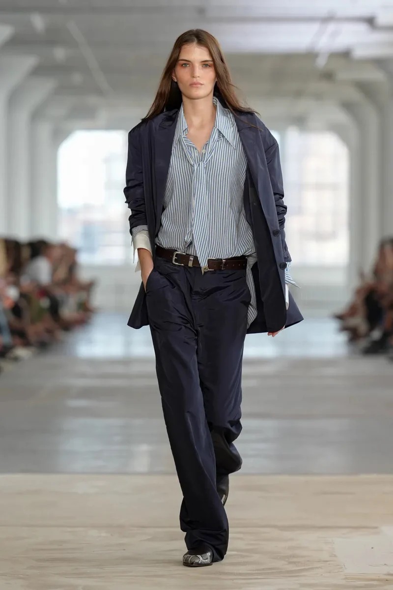 Hinh anh 5 làn sóng định hình New York Fashion Week SS27 10