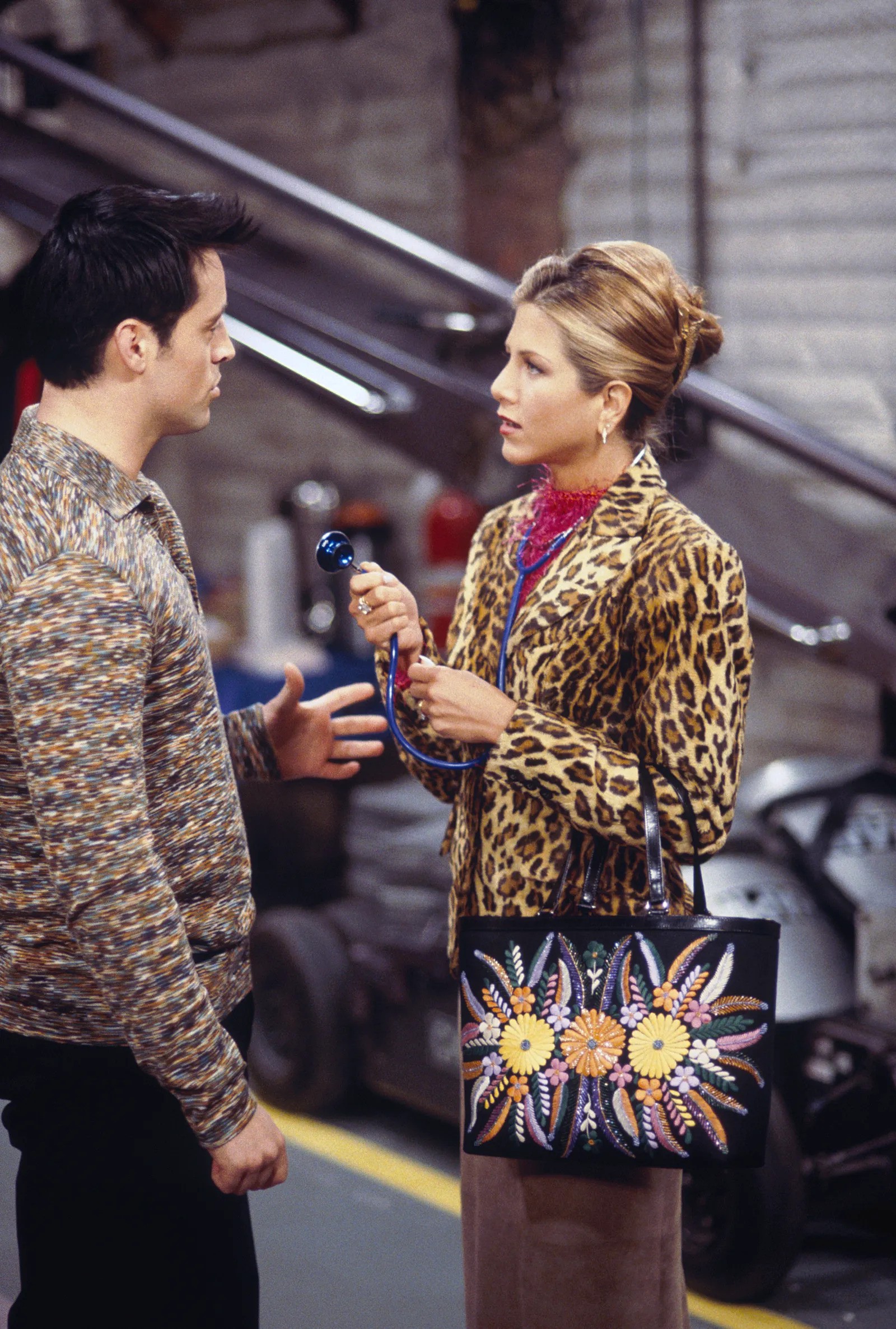 Hinh anh Cày lại Friends và “bỏ túi” công thức mặc đẹp vượt thời gian của Rachel Green 7