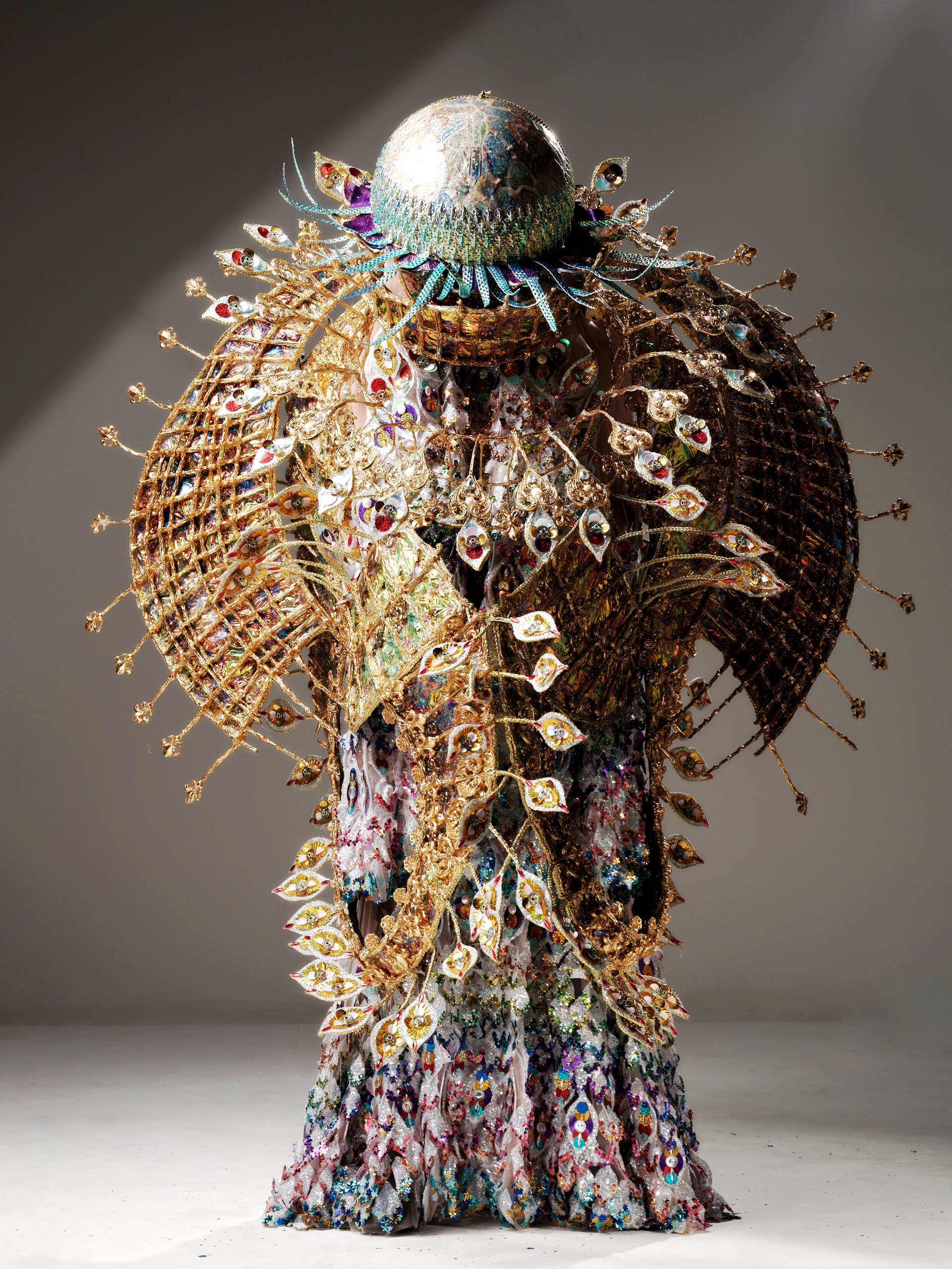 Hinh anh Hành trình WearableArt của Nhà thiết kế Thảo Nguyễn - Á quân World of WearableArt 2025 6