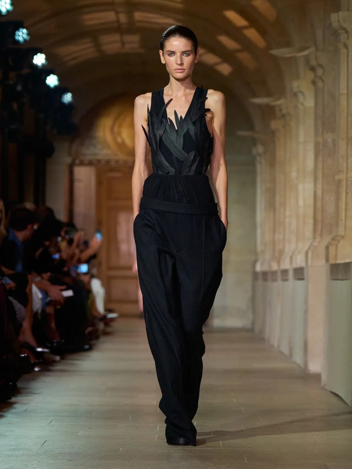 Hinh anh Victoria Beckham: Từ celebrity brand đến cỗ máy sinh lời 9