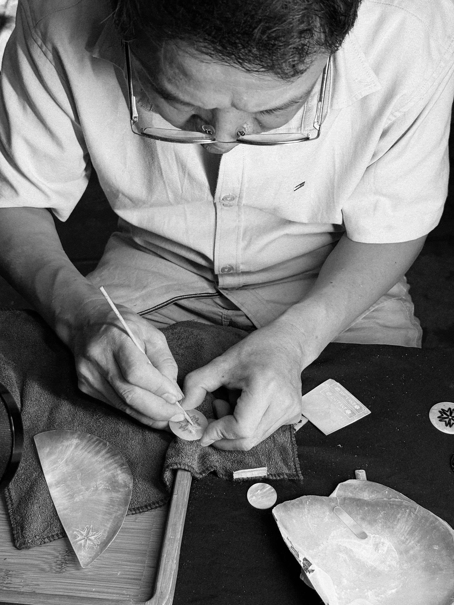 Hinh anh WHITE ANT đánh dấu 20 năm bằng một biểu tượng mới 5